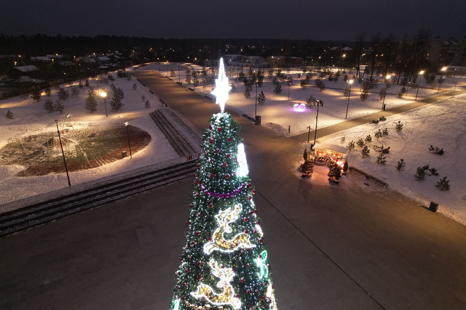 видео с коптера, орехово-зуево, ликино-дулево, ёлка, благоустройство, новый год,