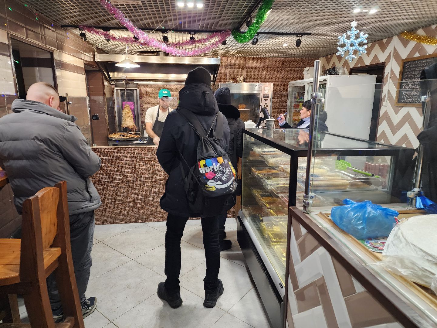 Чехов, привокзальная площадь, шаурмишная, шаурменная, шаурма, национальный стандарт, ГОСТ, Роскачество, санитарные нормы, технология приготовления, новые требования,