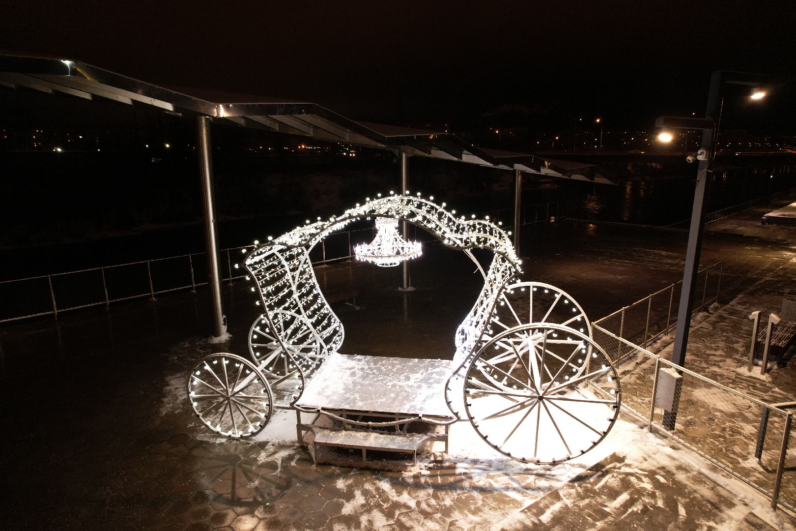 видео с коптера, орехово зуево, новый год, украшение, набережная, клязьма,