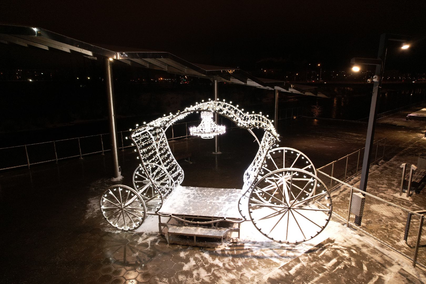 видео с коптера, орехово зуево, новый год, украшение, набережная, клязьма,