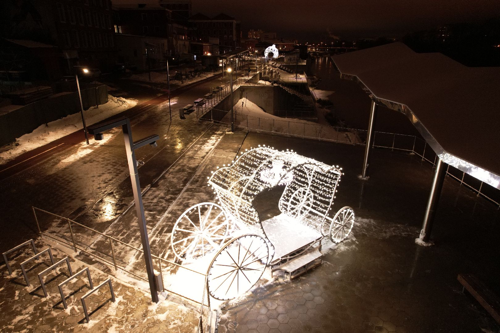видео с коптера, орехово зуево, новый год, украшение, набережная, клязьма,