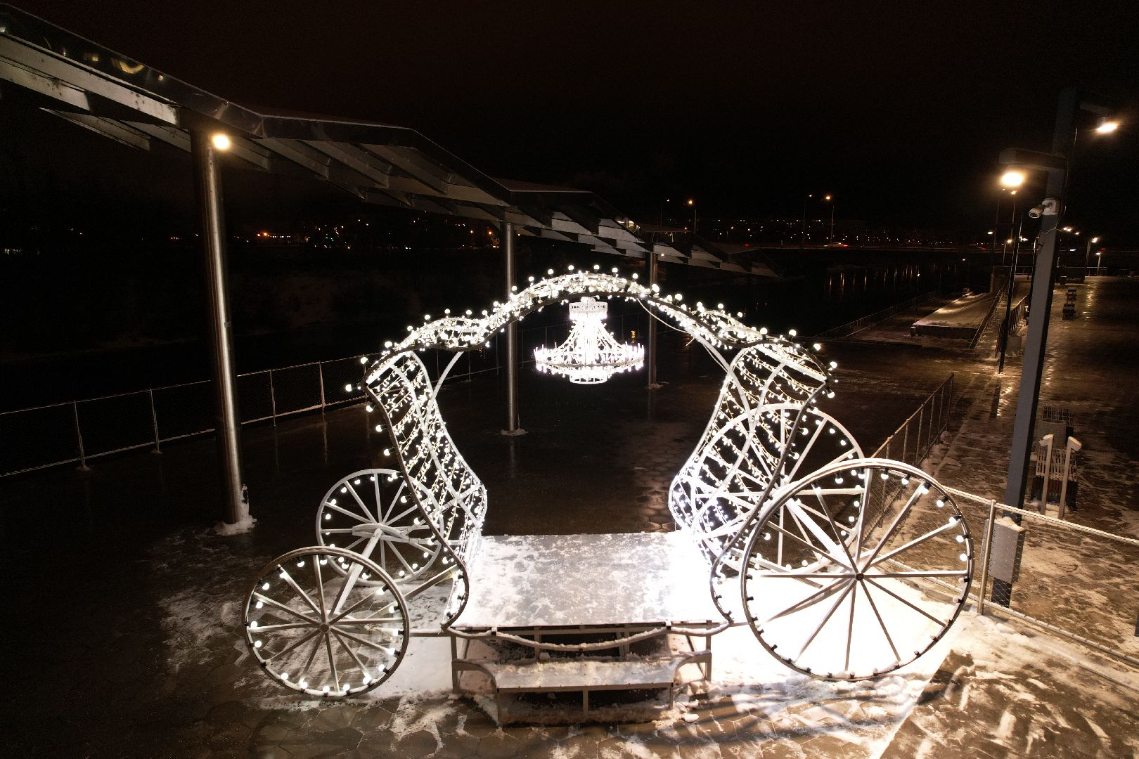 видео с коптера, орехово зуево, новый год, украшение, набережная, клязьма,