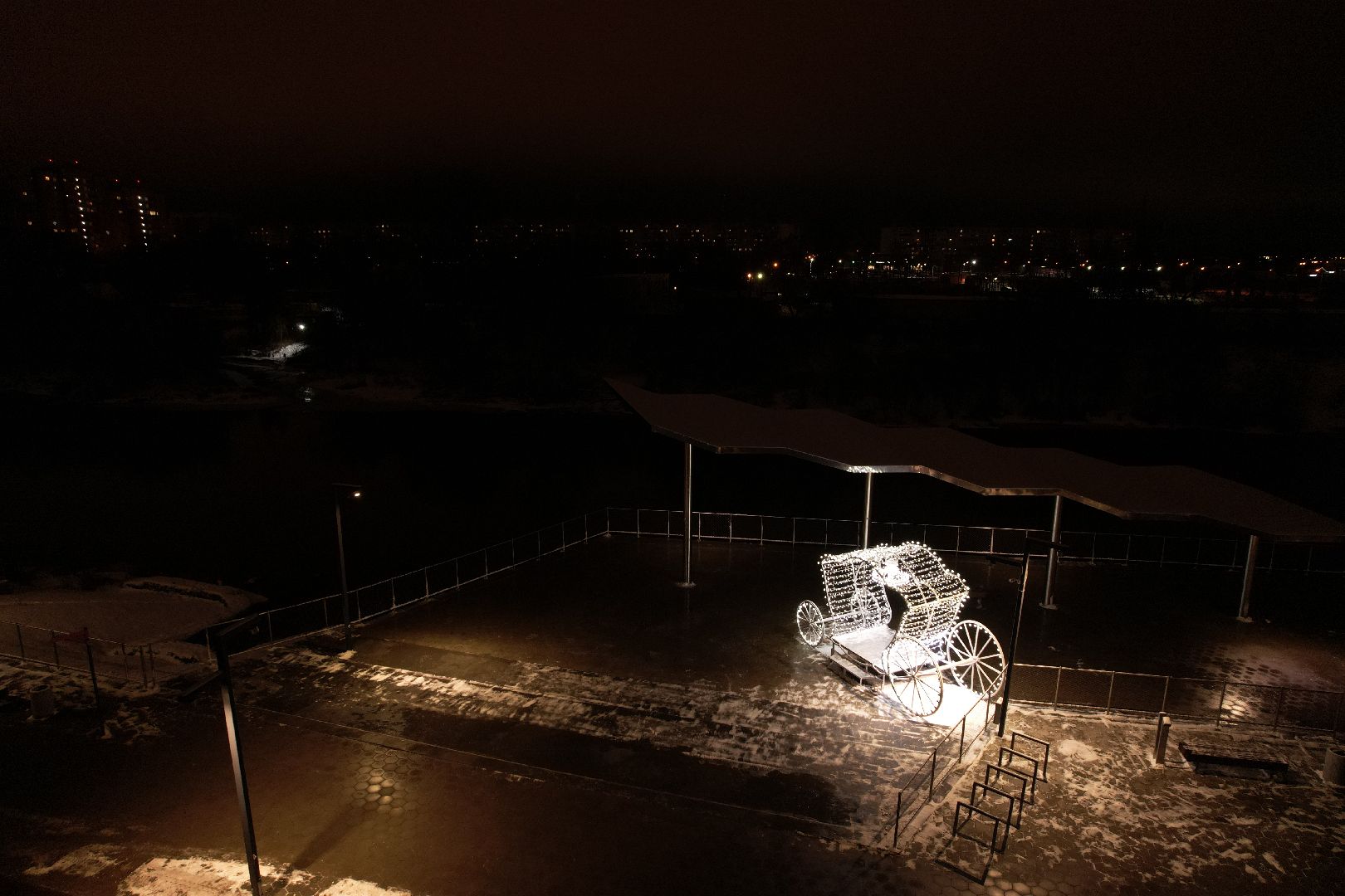 видео с коптера, орехово зуево, новый год, украшение, набережная, клязьма,