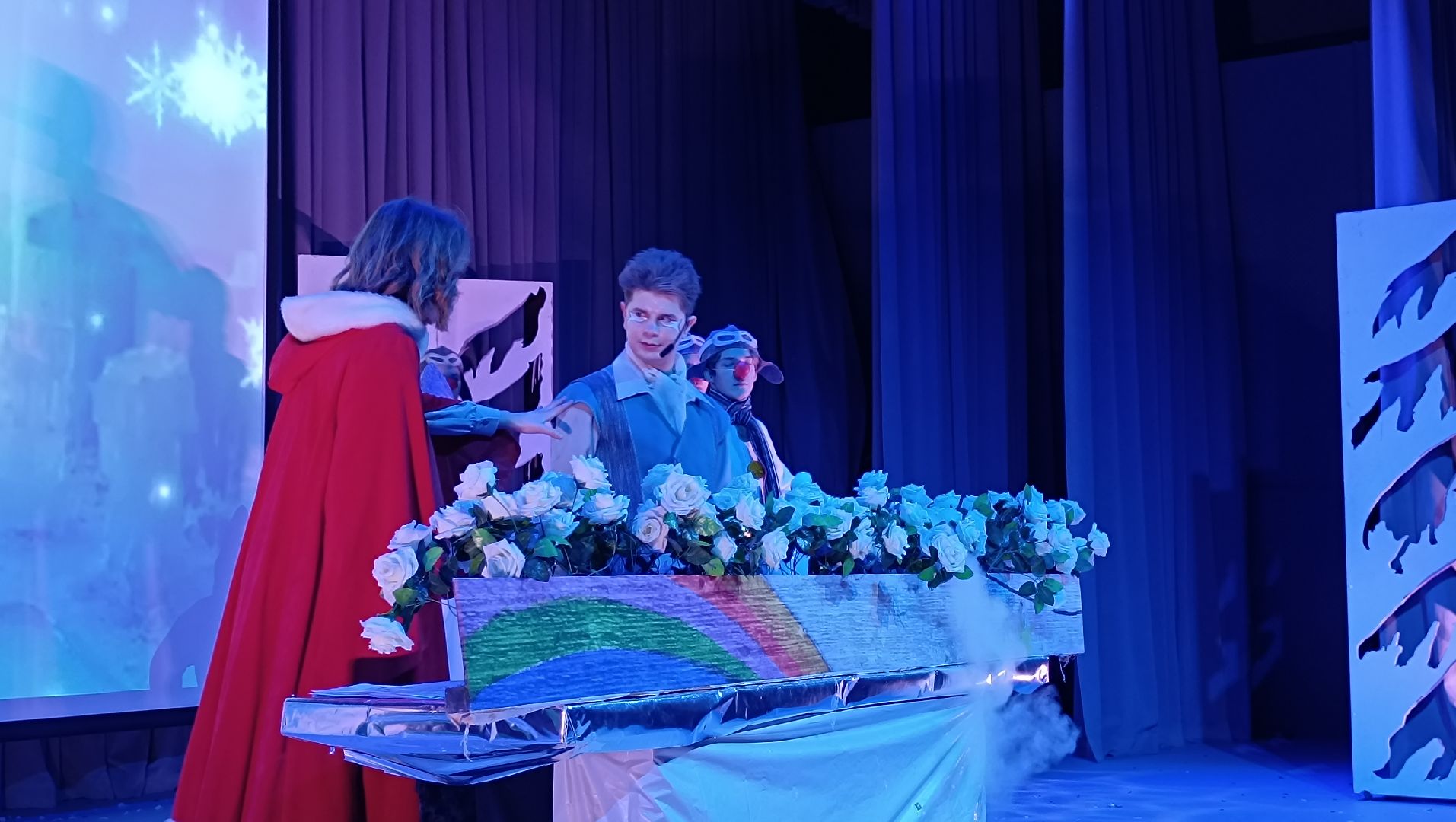 благотворительная елка, лобня, спектакль,авиатика,