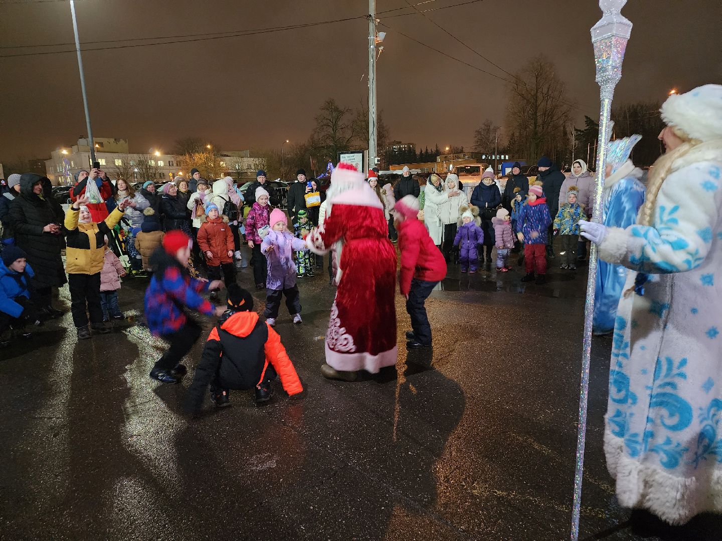 долгопрудный, фск салют, дед мороз и снегурочка, ёлка, секции,
