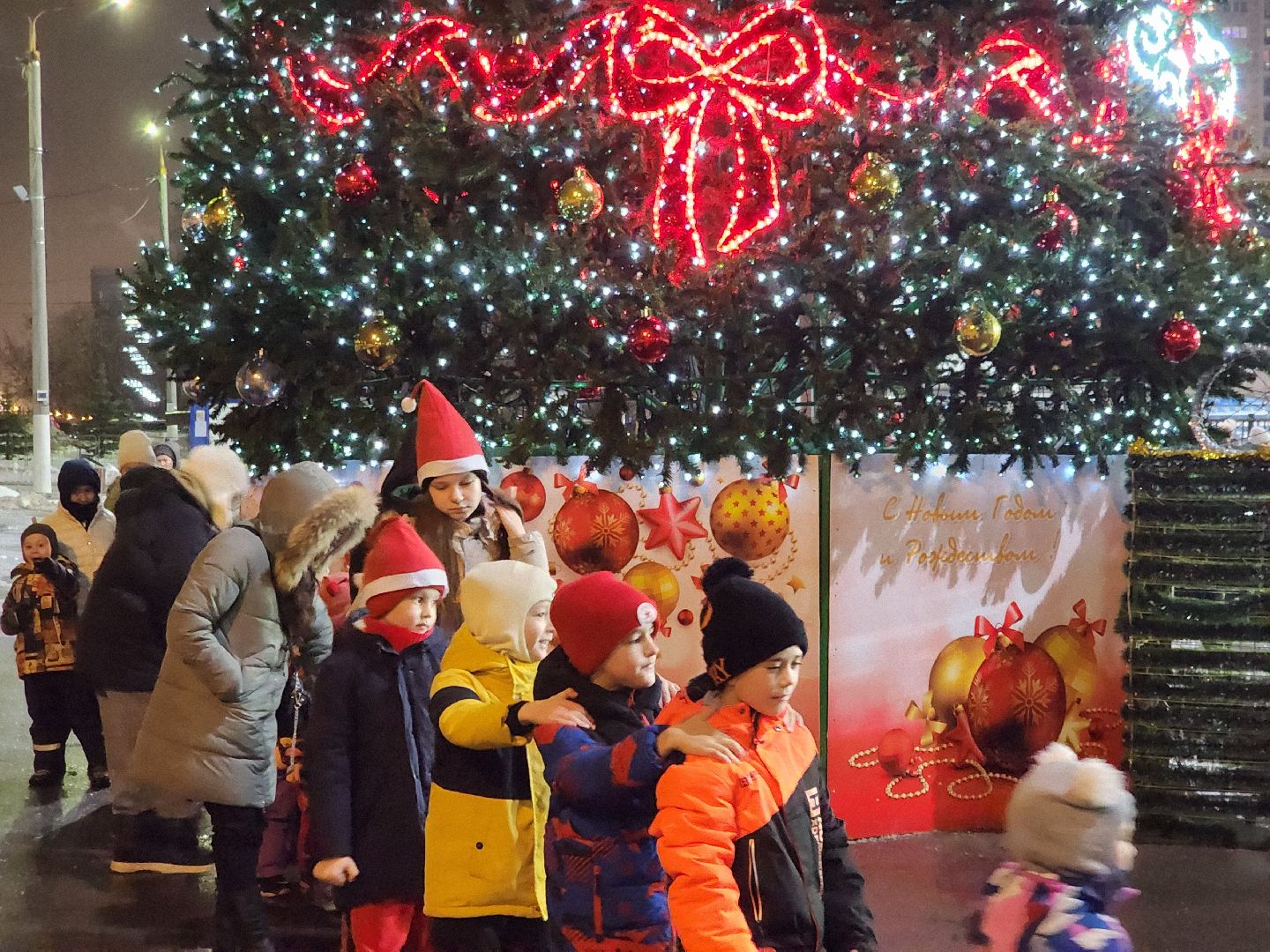 долгопрудный, фск салют, дед мороз и снегурочка, ёлка, секции,