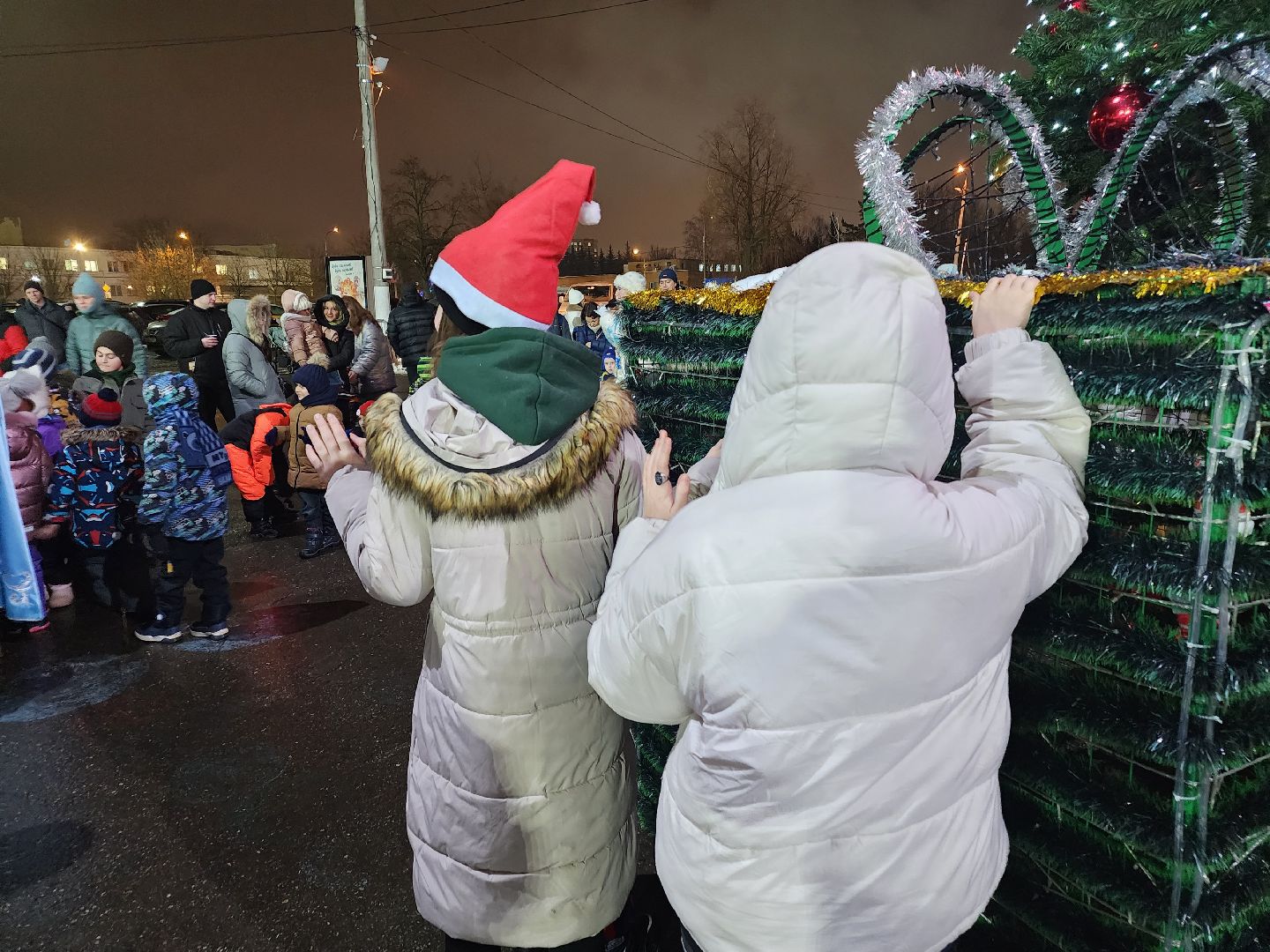 долгопрудный, фск салют, дед мороз и снегурочка, ёлка, секции,