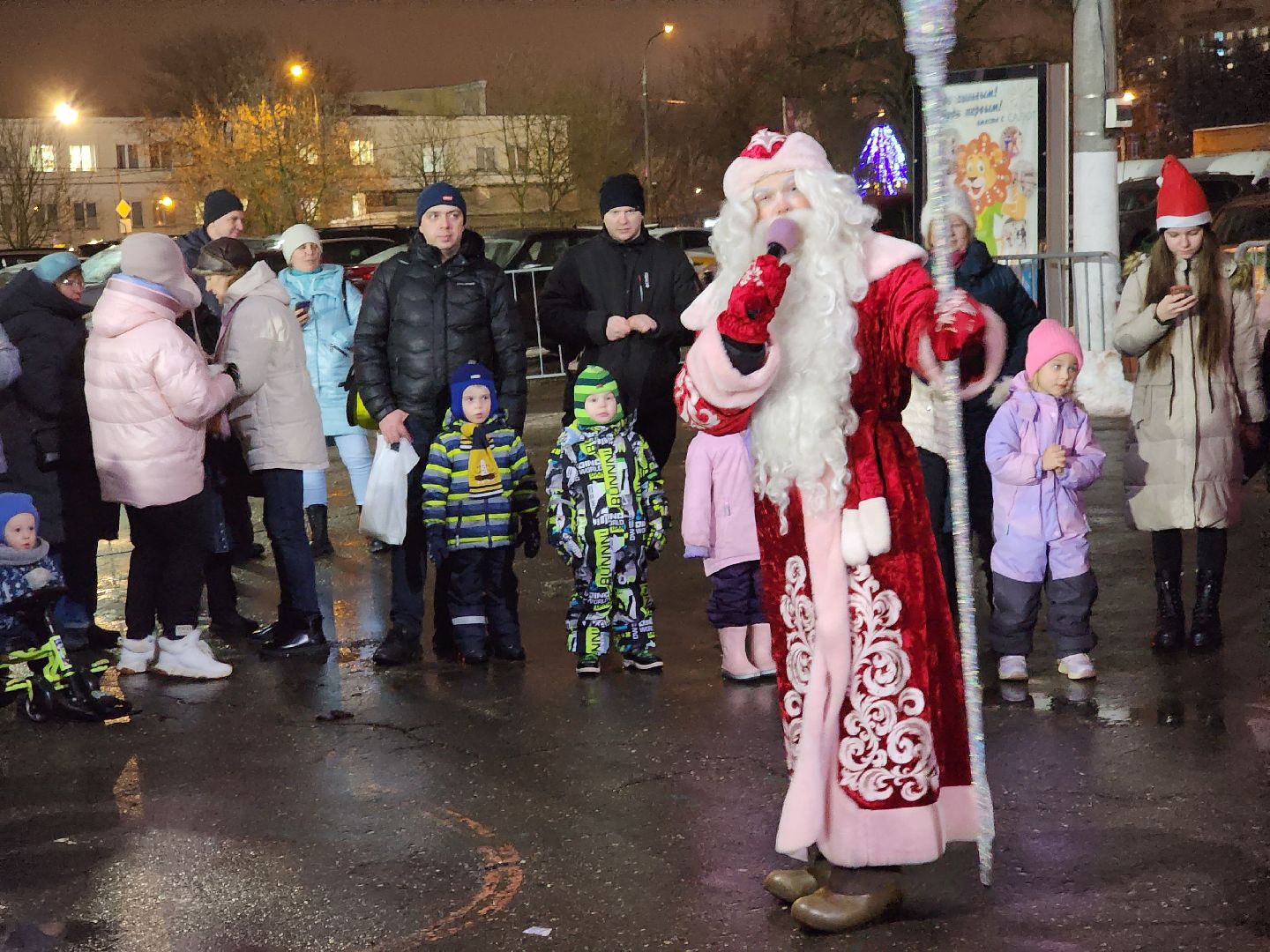 долгопрудный, фск салют, дед мороз и снегурочка, ёлка, секции,