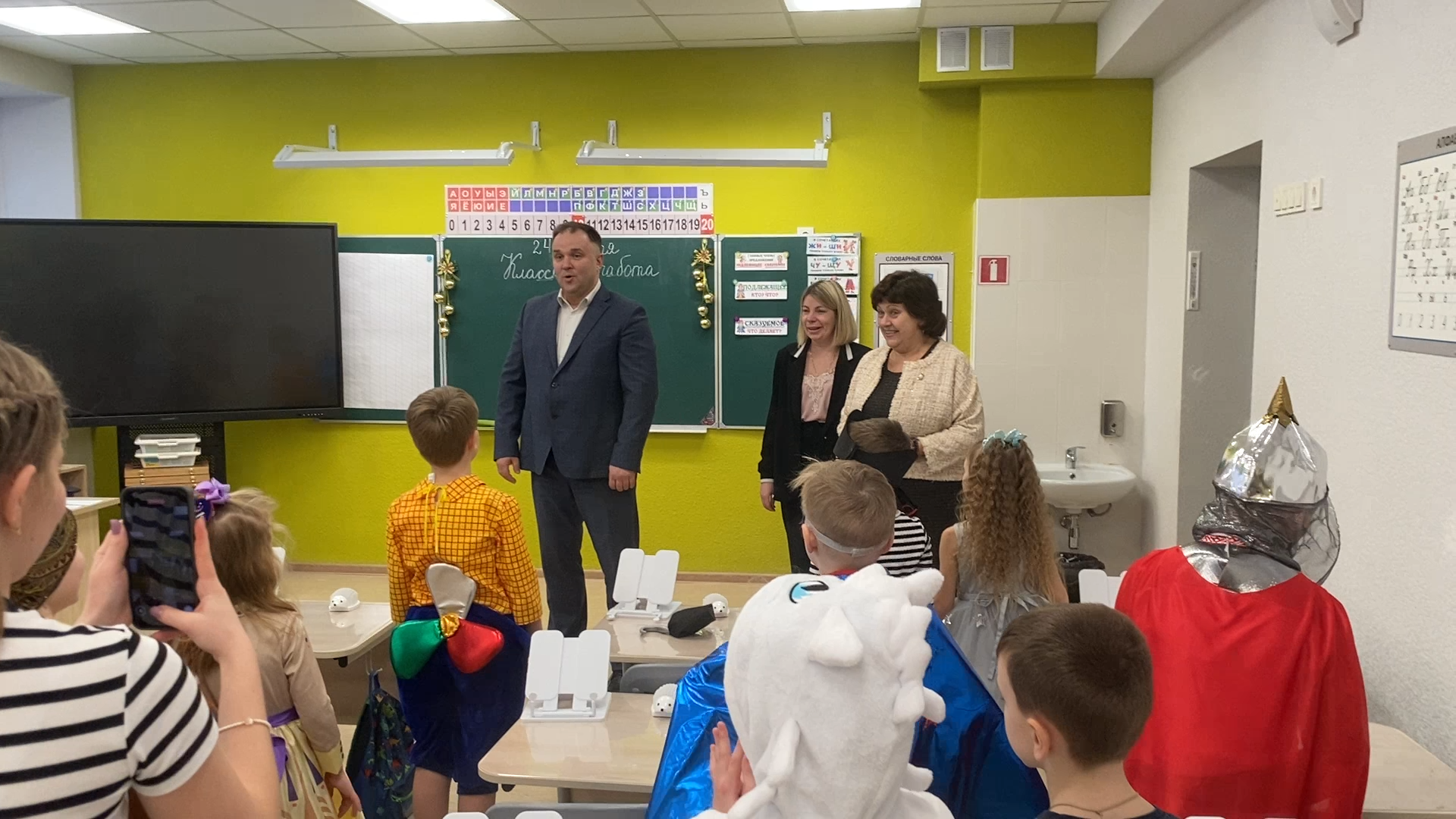 Новый год, школа им АС Попова, Власиха школа Попова, Подарки на Новый год, праздник нового года,