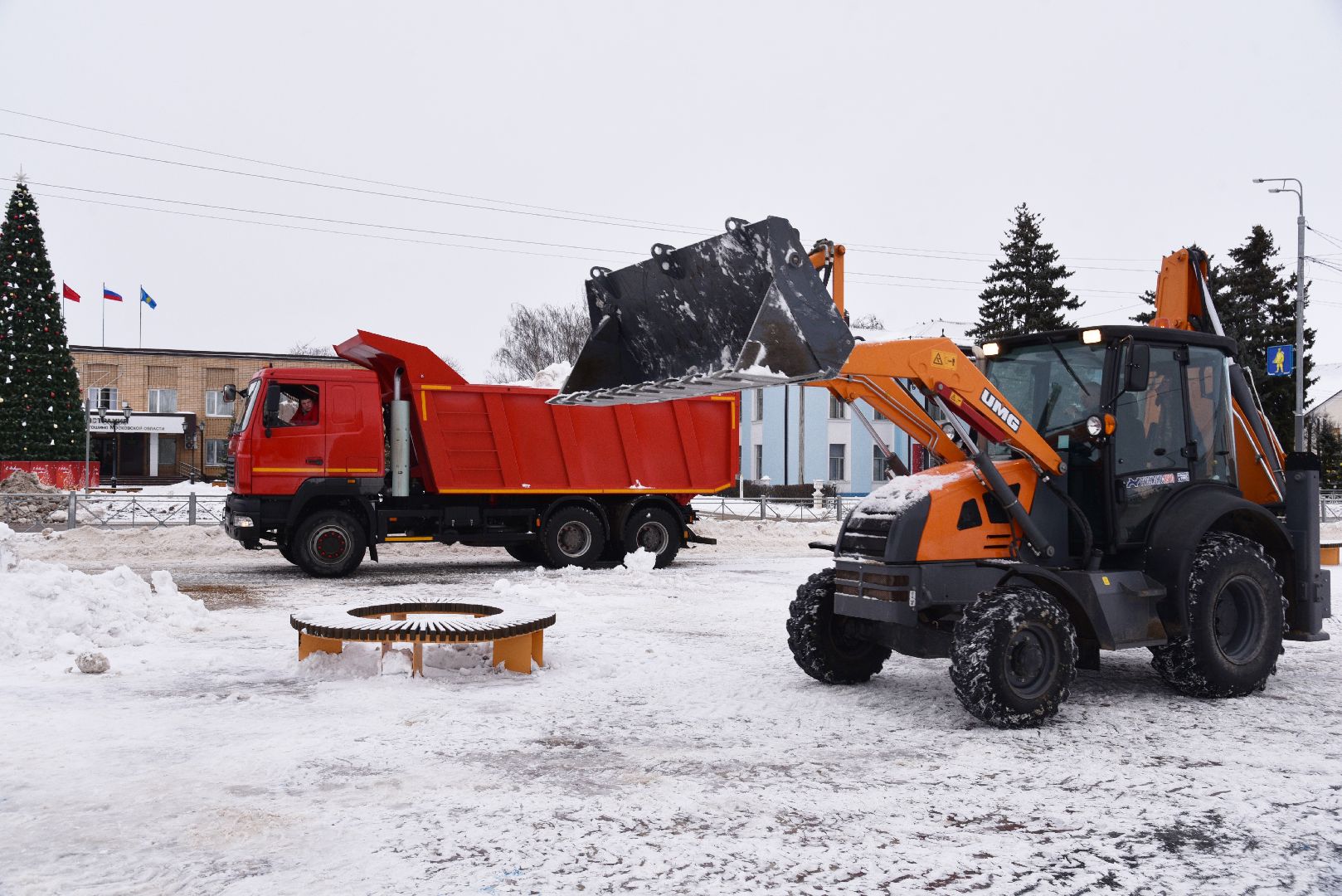 лотошино, благоустройство, уборка снега, уборка снега и наледи, вертикалки,