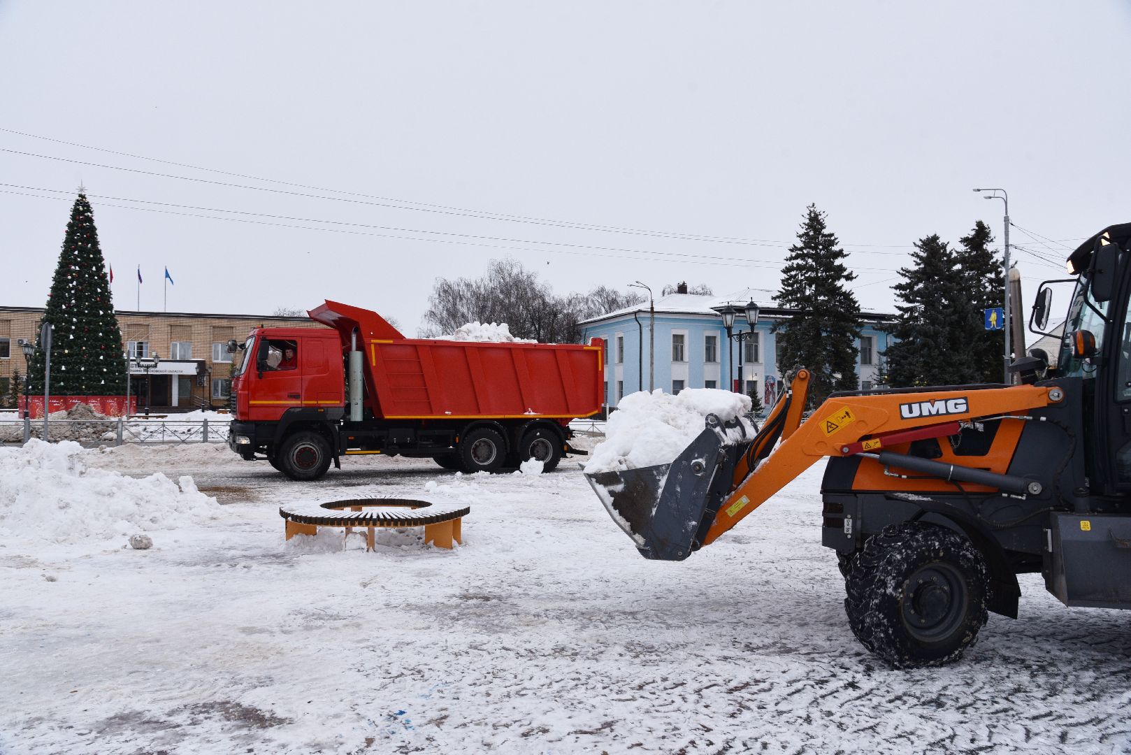 лотошино, благоустройство, уборка снега, уборка снега и наледи, вертикалки,
