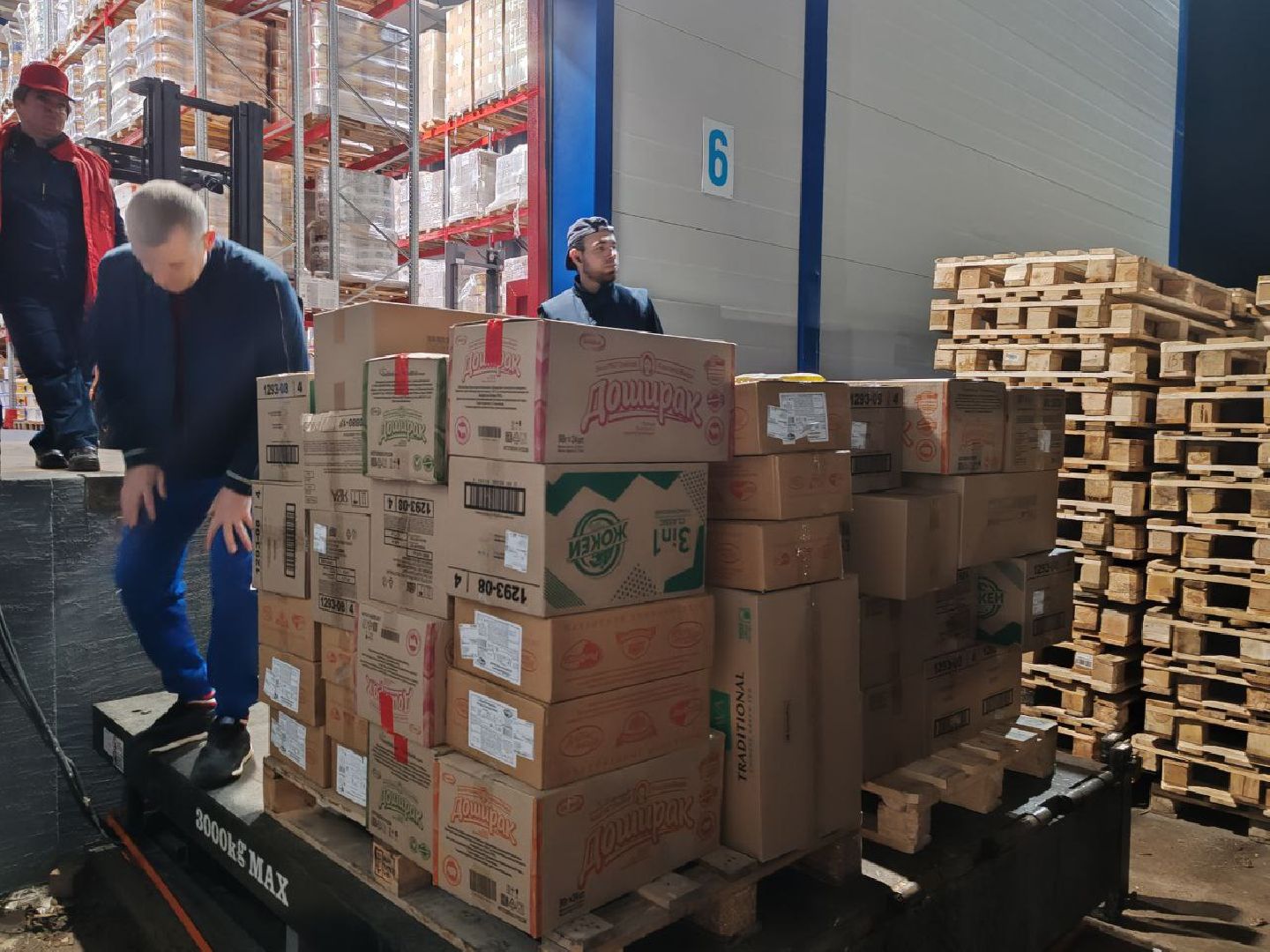 Чехов, Маяк добра, благотворительность, гуманитарная помощь, Павел Бульдозер, Павел Заворуев, Валерия Самуйлова, поисковый отряд Возрождение,