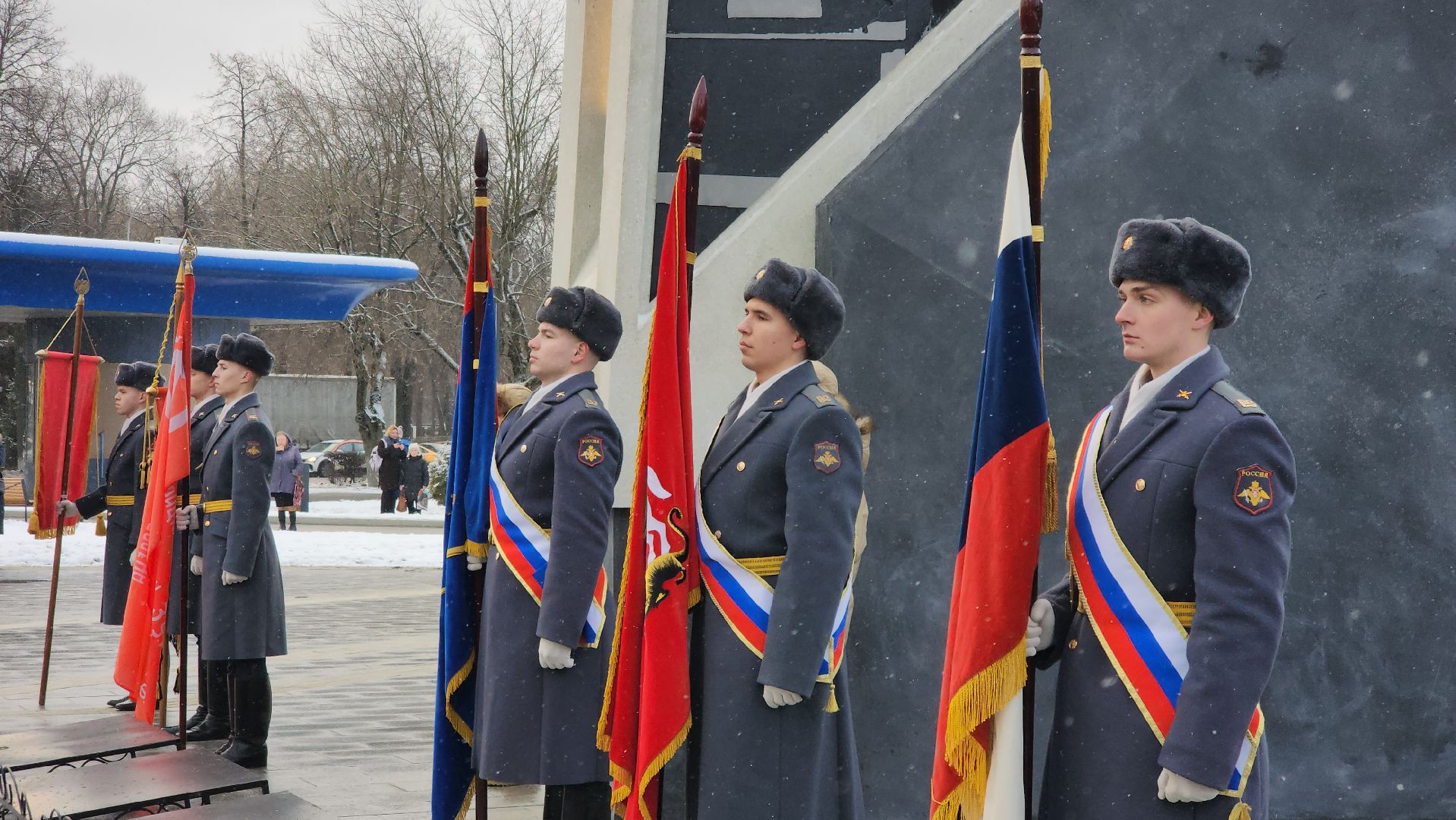 Подольск, Стела город трудовой доблести, Открытие стелы, Благоустройство,