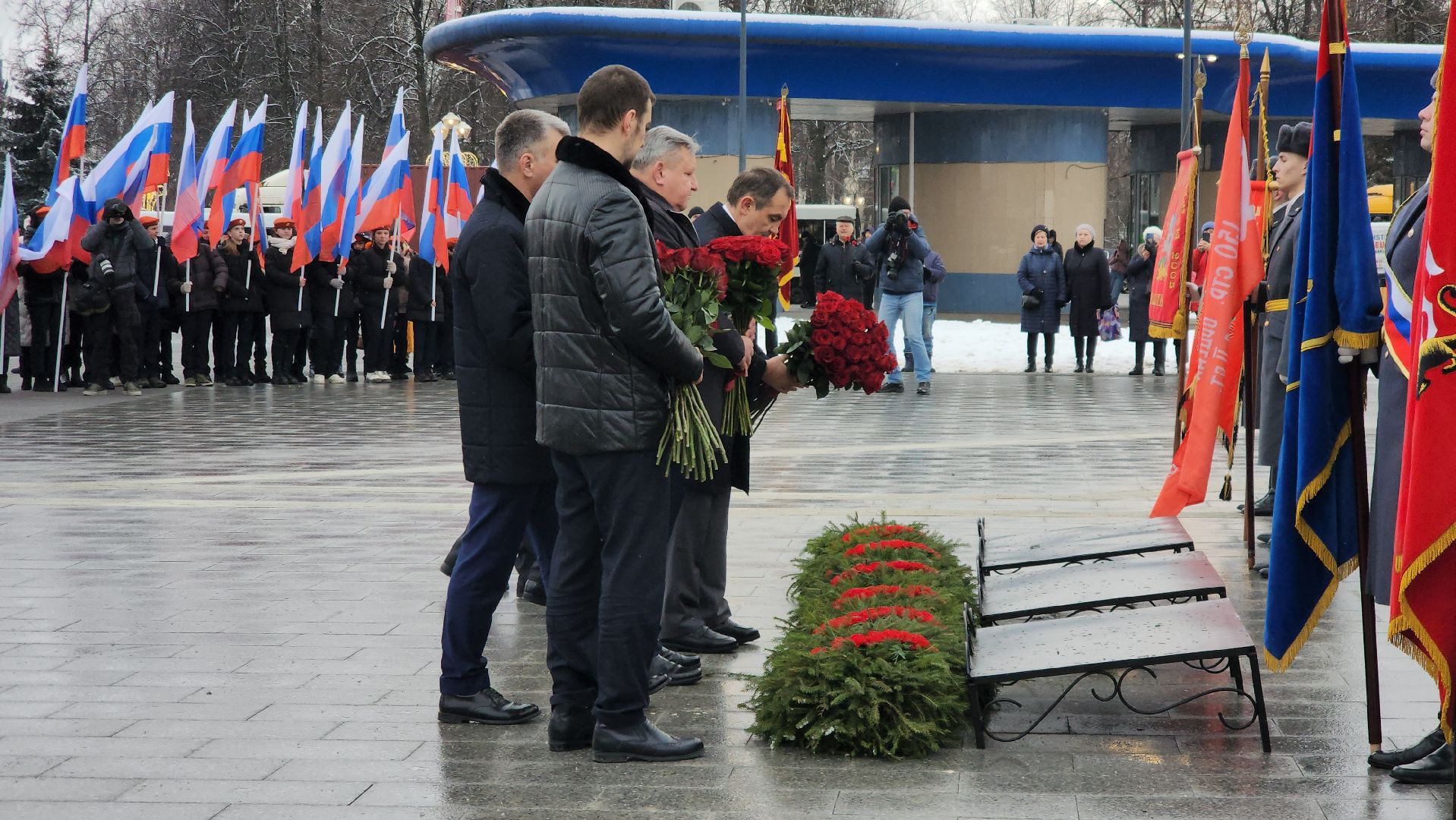 Подольск, Стела город трудовой доблести, Открытие стелы, Благоустройство,