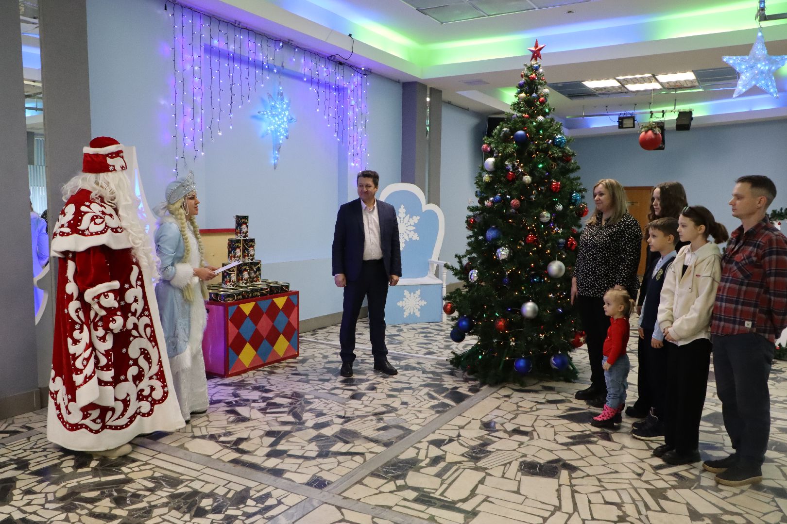 Серебряные пРУДЫ, Многодетные семьи, подарки, новый год, Многодетные звездочки Серебряных Прудов,