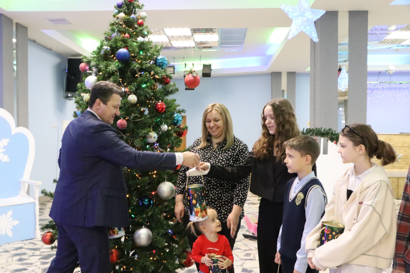 Серебряные пРУДЫ, Многодетные семьи, подарки, новый год, Многодетные звездочки Серебряных Прудов,