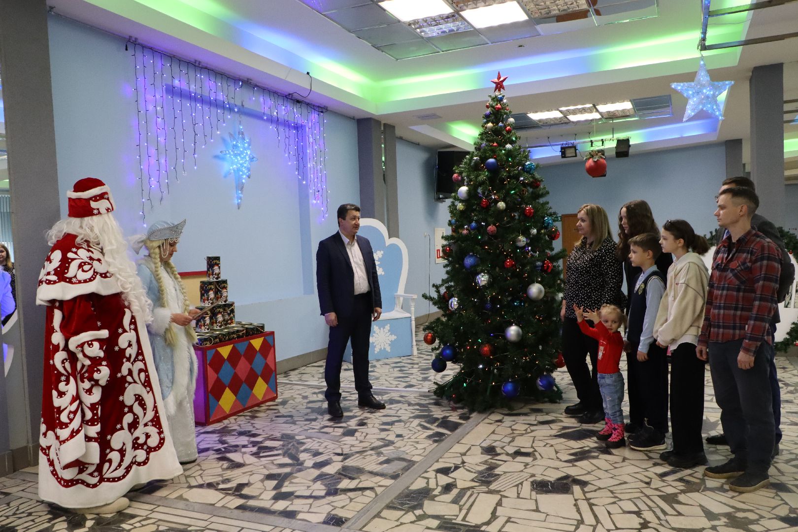 Серебряные пРУДЫ, Многодетные семьи, подарки, новый год, Многодетные звездочки Серебряных Прудов,