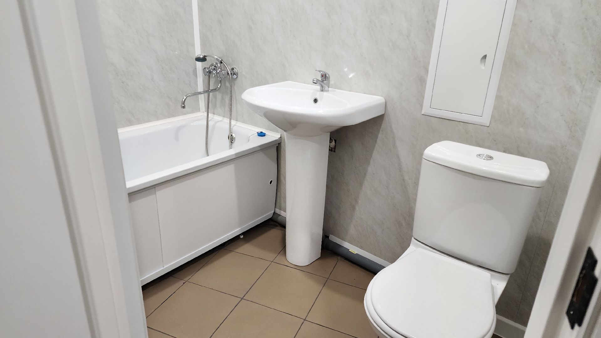 Бронницы, Ключи от квартиры, Переселенияюе из аварийного жилья, В новый год в новую квартиру, Вертикалка, Вертикальное видео,