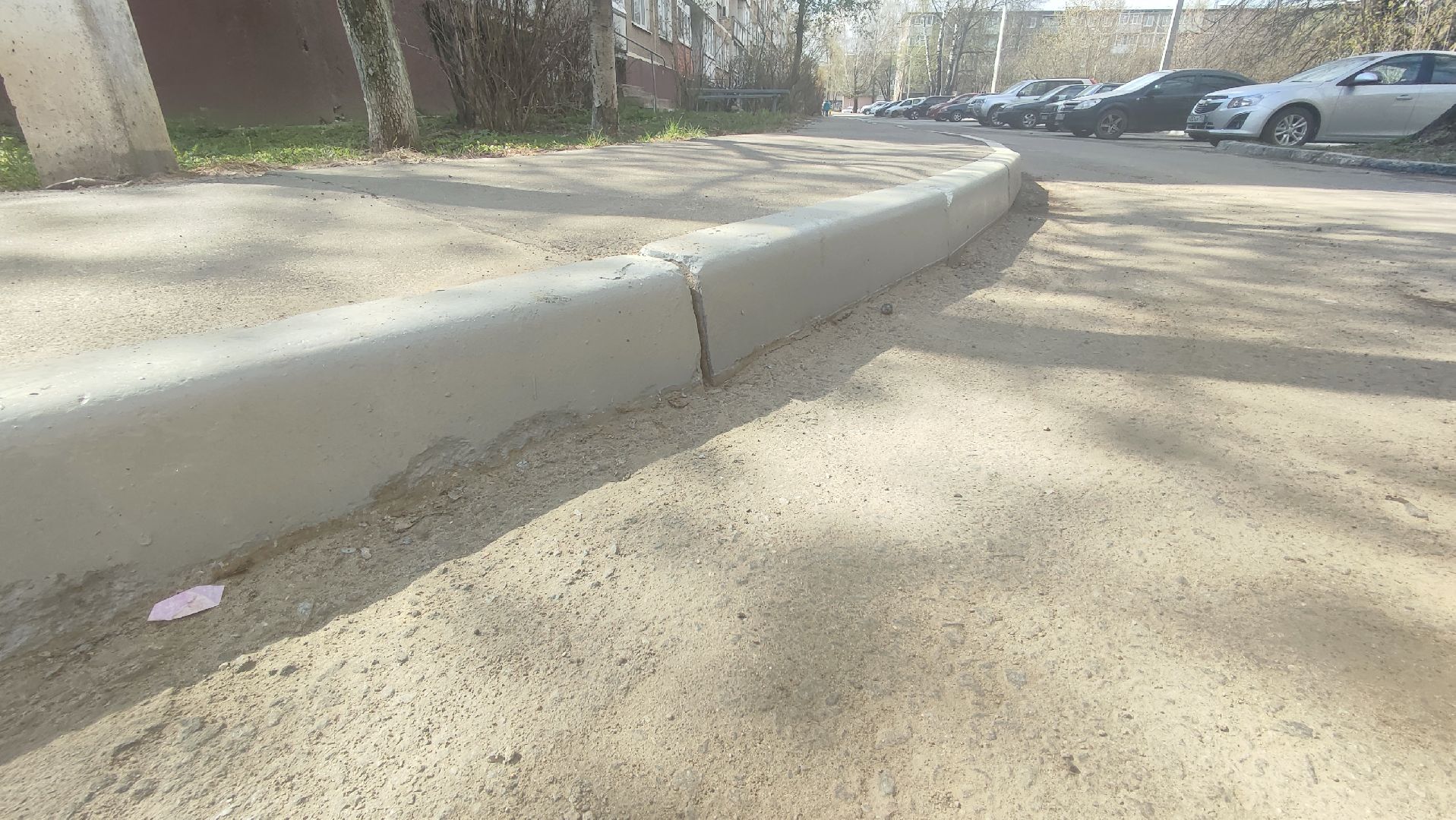 Кашира, ЖКХ, лавки, бордюрный камень, благоустройство