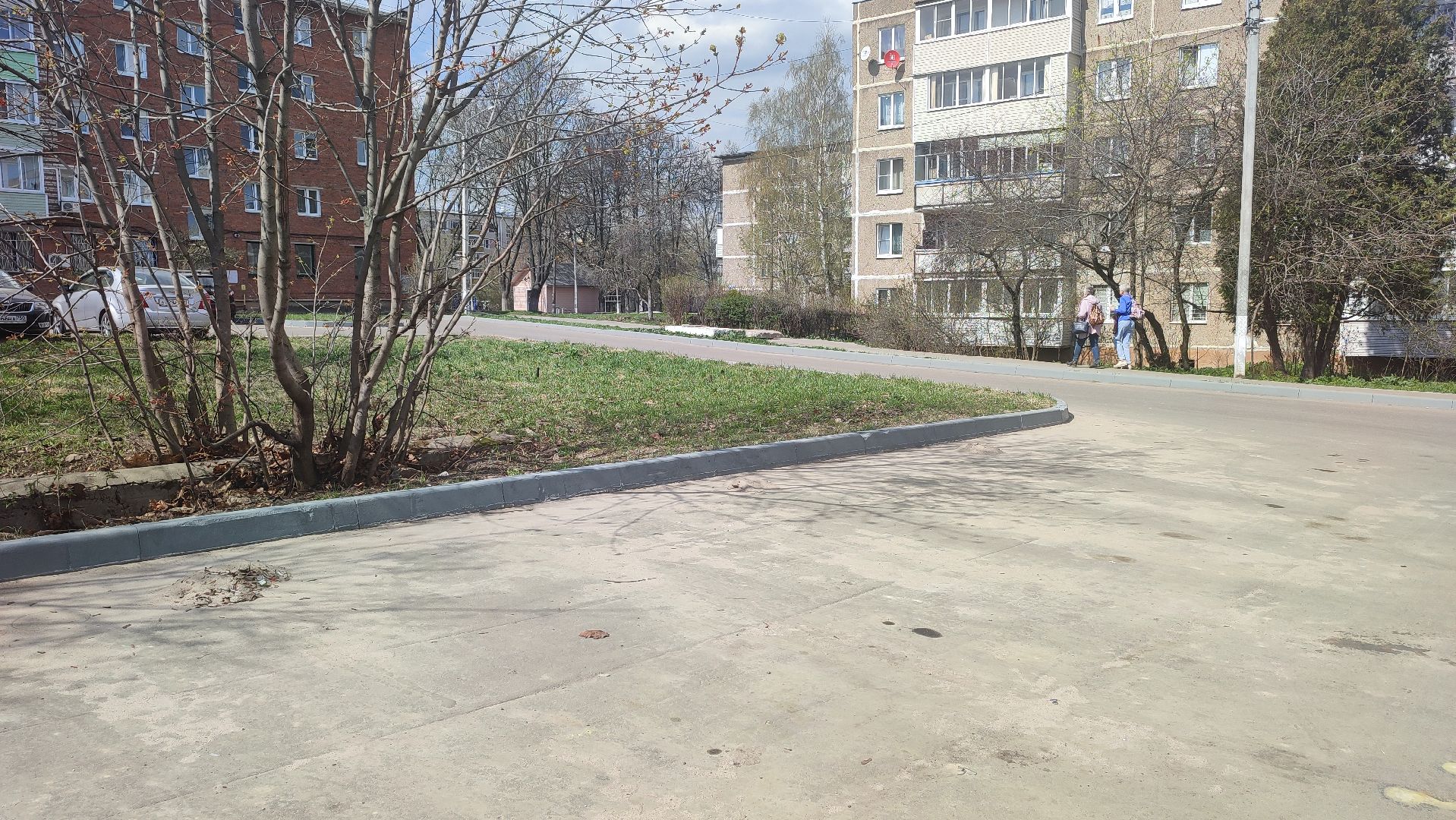 Кашира, ЖКХ, лавки, бордюрный камень, благоустройство