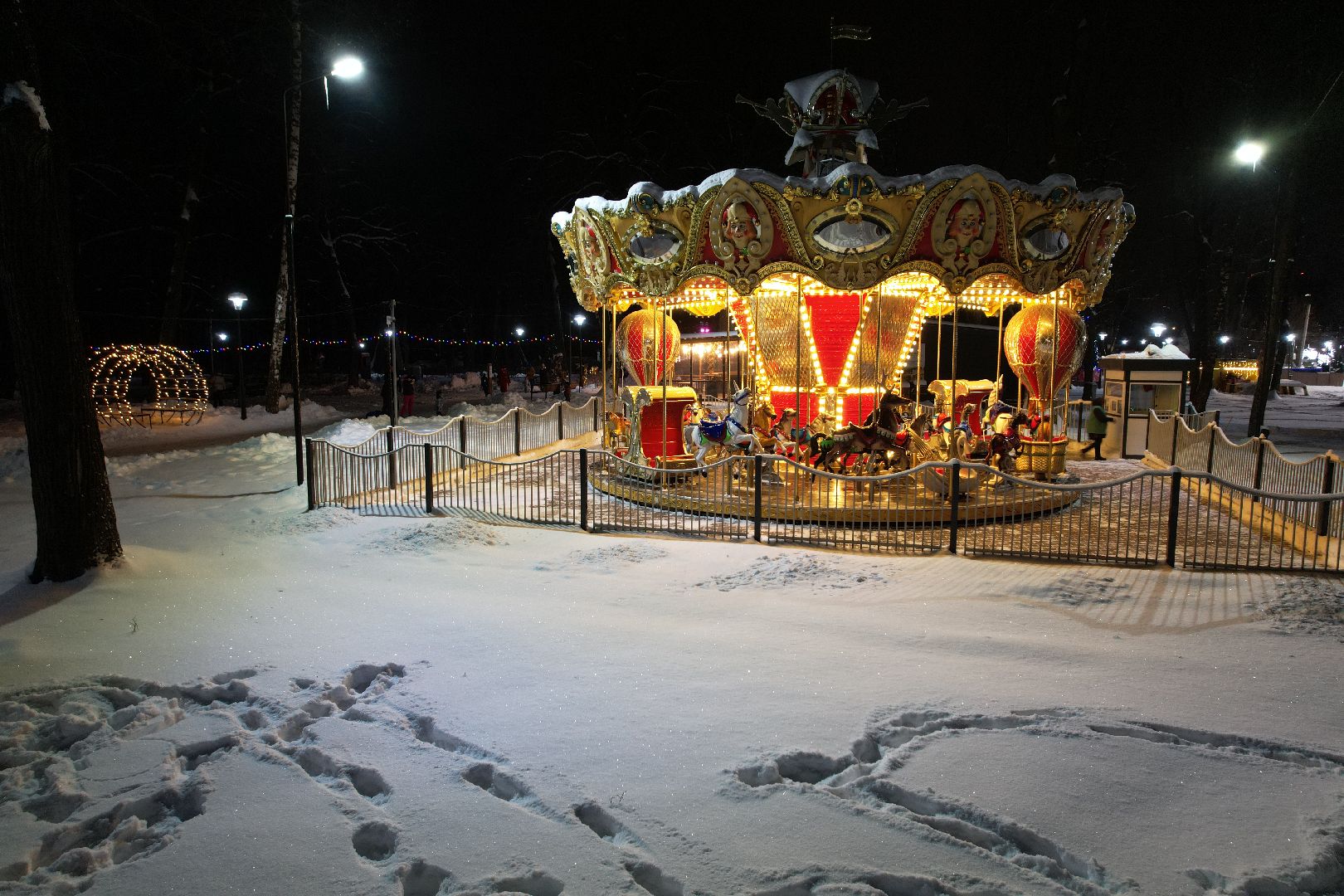 видео с коптера, каток, зима в подмосковье,