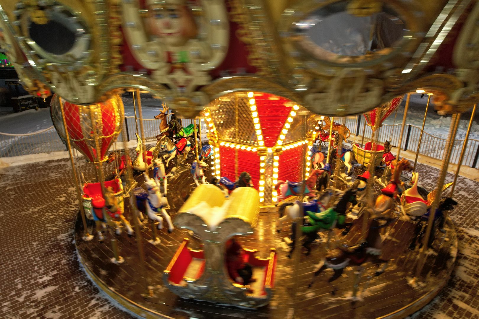 видео с коптера, каток, зима в подмосковье,