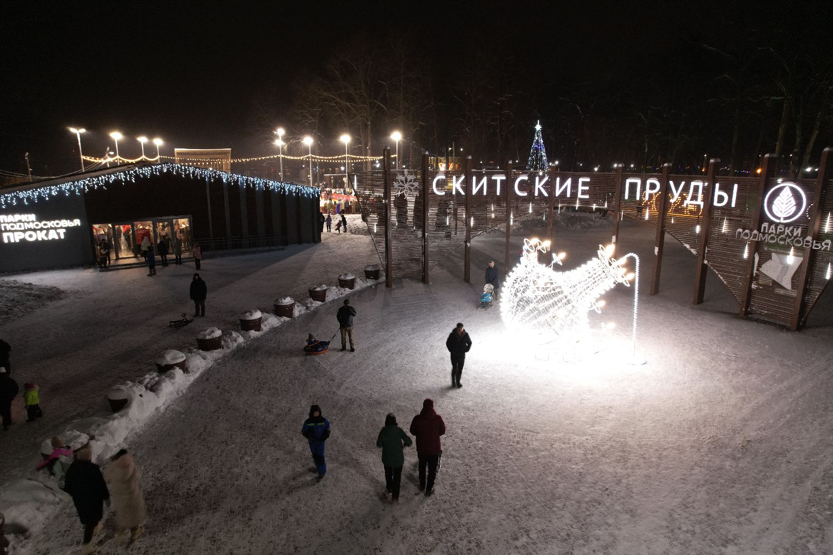 видео с коптера, каток, зима в подмосковье,