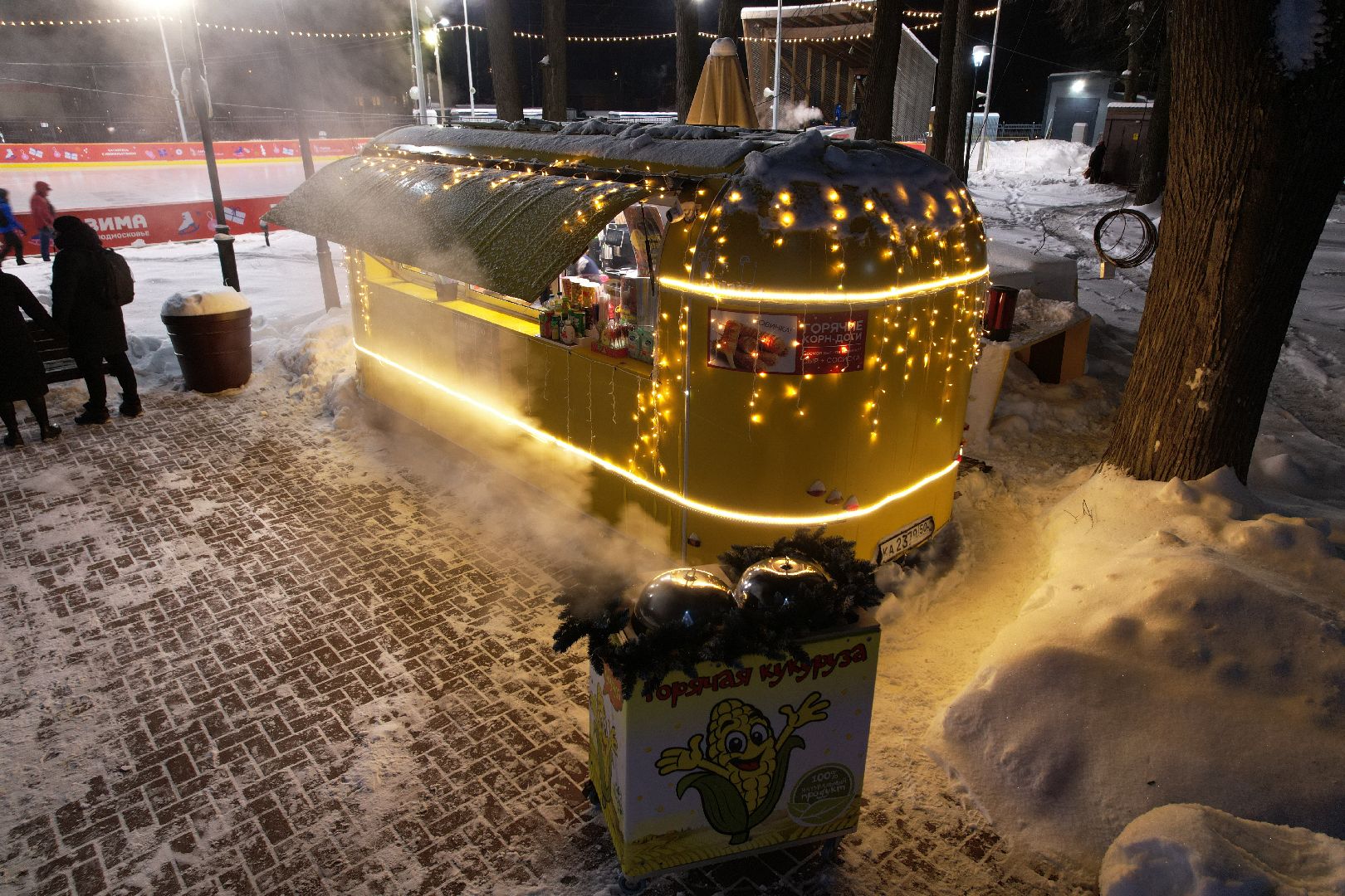 видео с коптера, каток, зима в подмосковье,