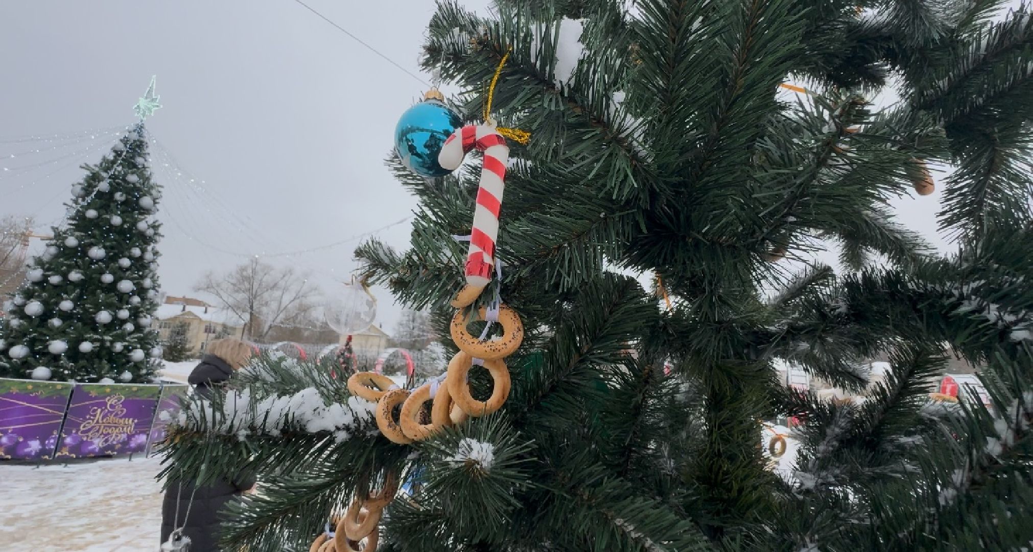 Солнечногорск, украшение к новому году, елки, Жители, вертикалки,