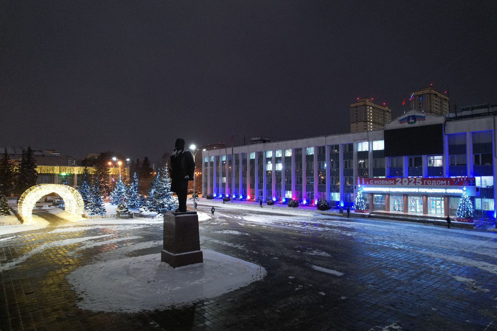 видео с коптера, одинцово, ёлка, новый год, иллюминация,