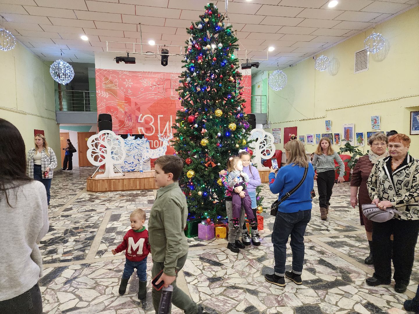 Зарайск, Культура, Новогодний мюзикл, Маша и Витя,