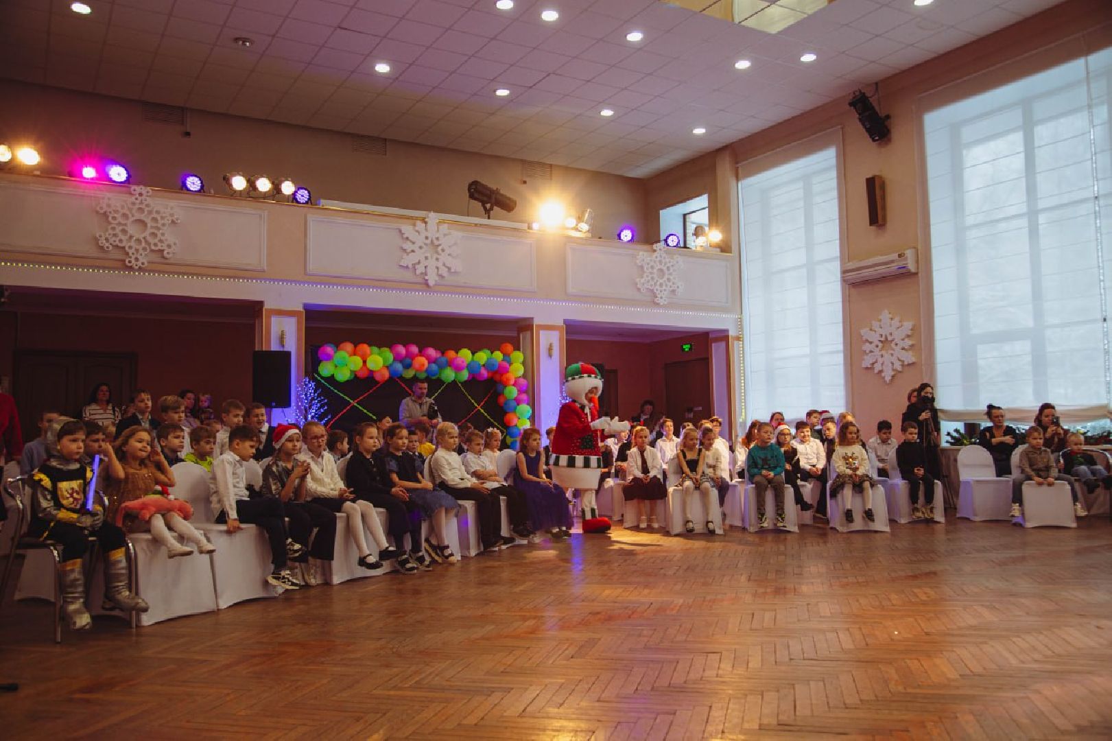 елка главы, сво, многодетные семьи, космос, подарки, дед мороз, вертикалки