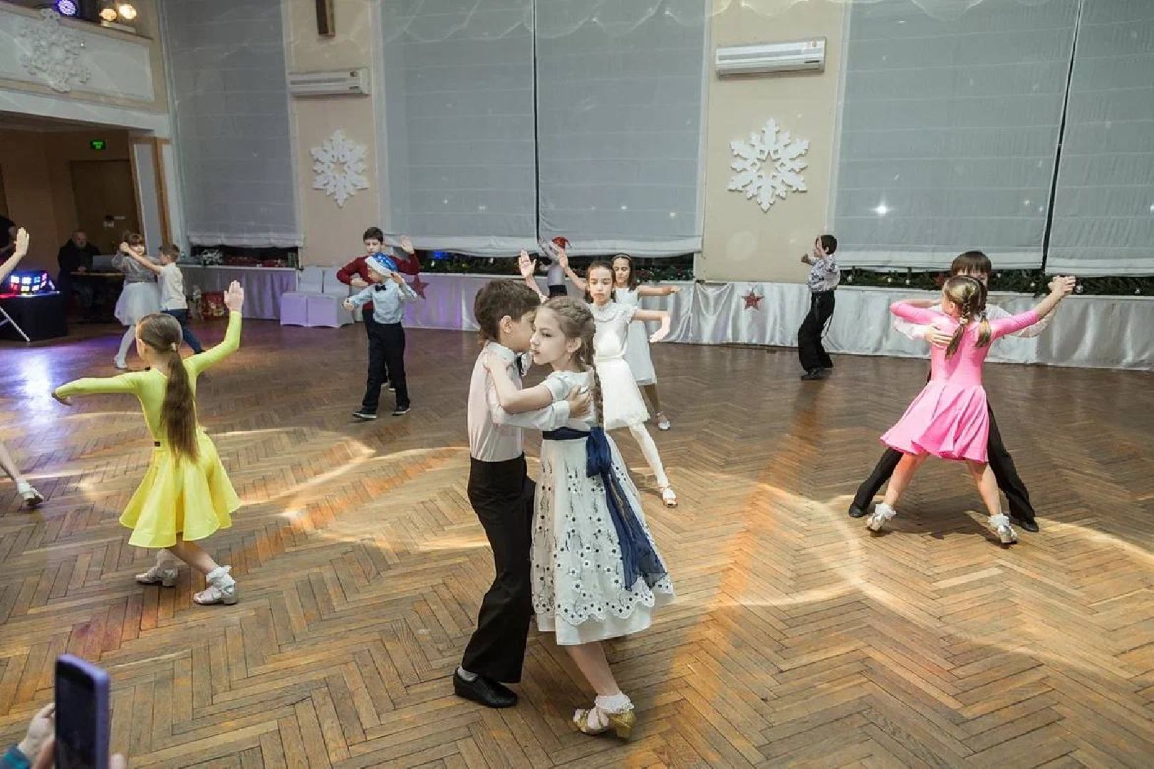 елка главы, сво, многодетные семьи, космос, подарки, дед мороз, вертикалки