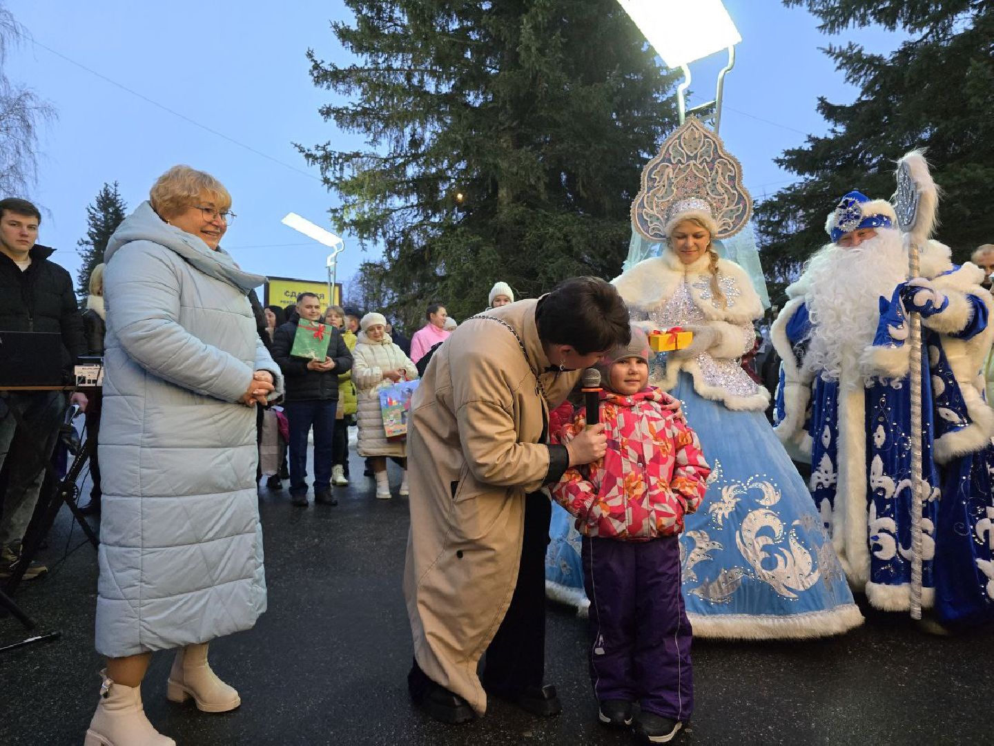 можайск, можайский городской округ, подмосковье, елка желаний, всероссийская акция, исполнение желаний, исполнение детских желаний, мечты, дети, новый год, новогодние праздники,
