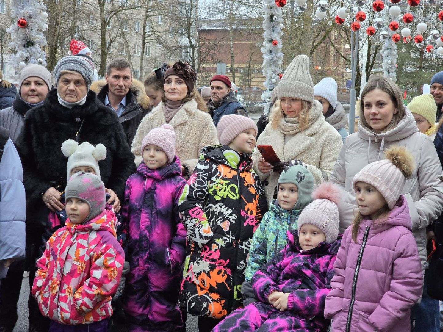 можайск, можайский городской округ, подмосковье, елка желаний, всероссийская акция, исполнение желаний, исполнение детских желаний, мечты, дети, новый год, новогодние праздники,