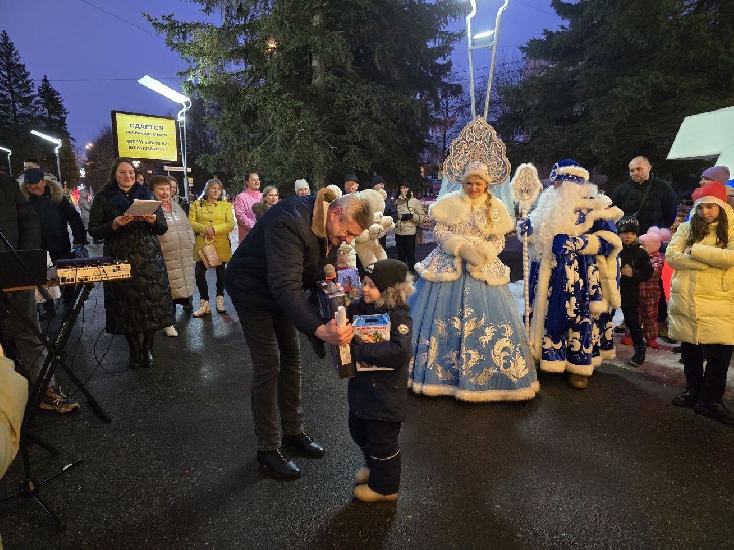 можайск, можайский городской округ, подмосковье, елка желаний, всероссийская акция, исполнение желаний, исполнение детских желаний, мечты, дети, новый год, новогодние праздники,