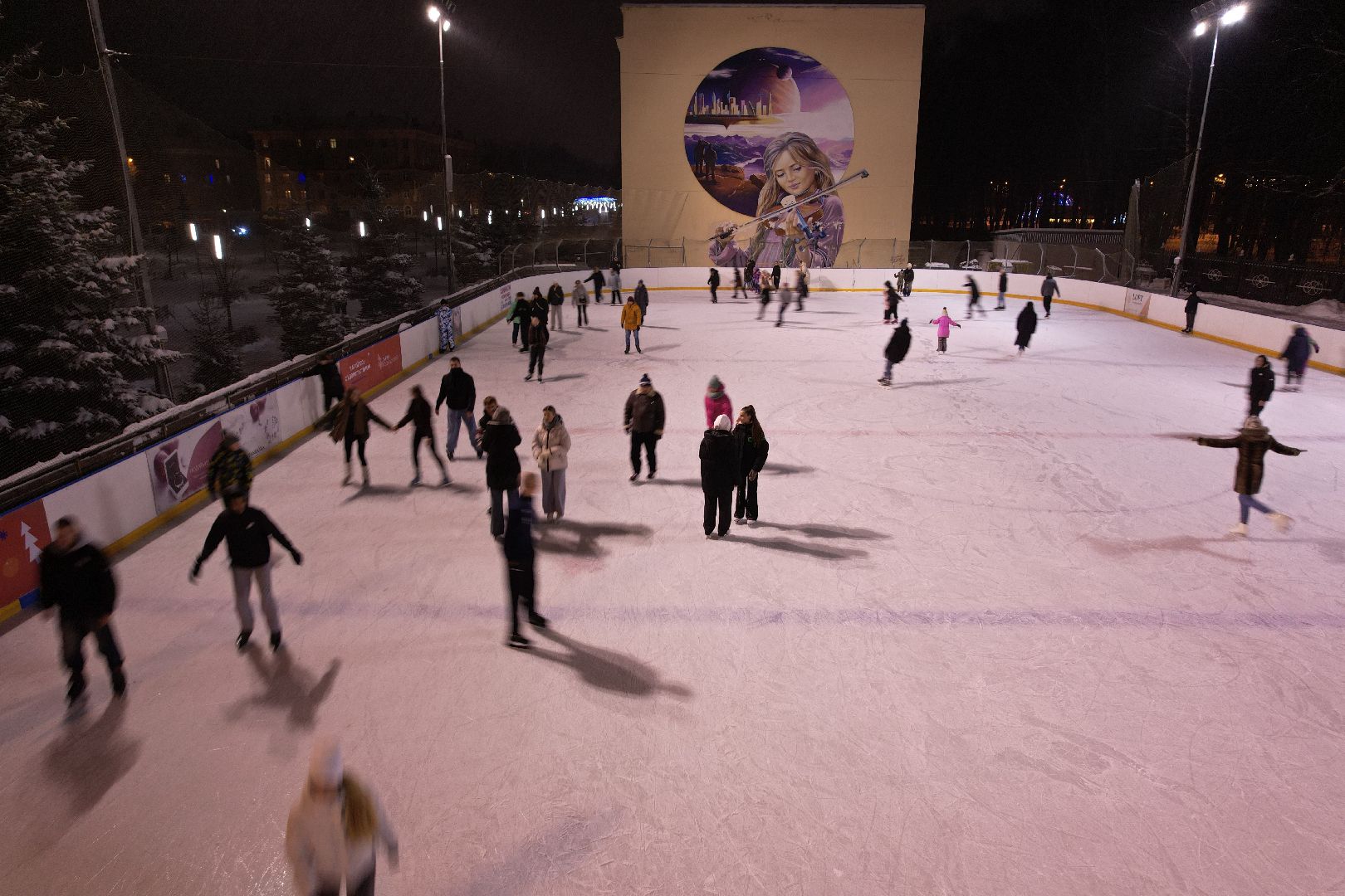 видео с коптера, зима в подмосковье, каток, королёв,