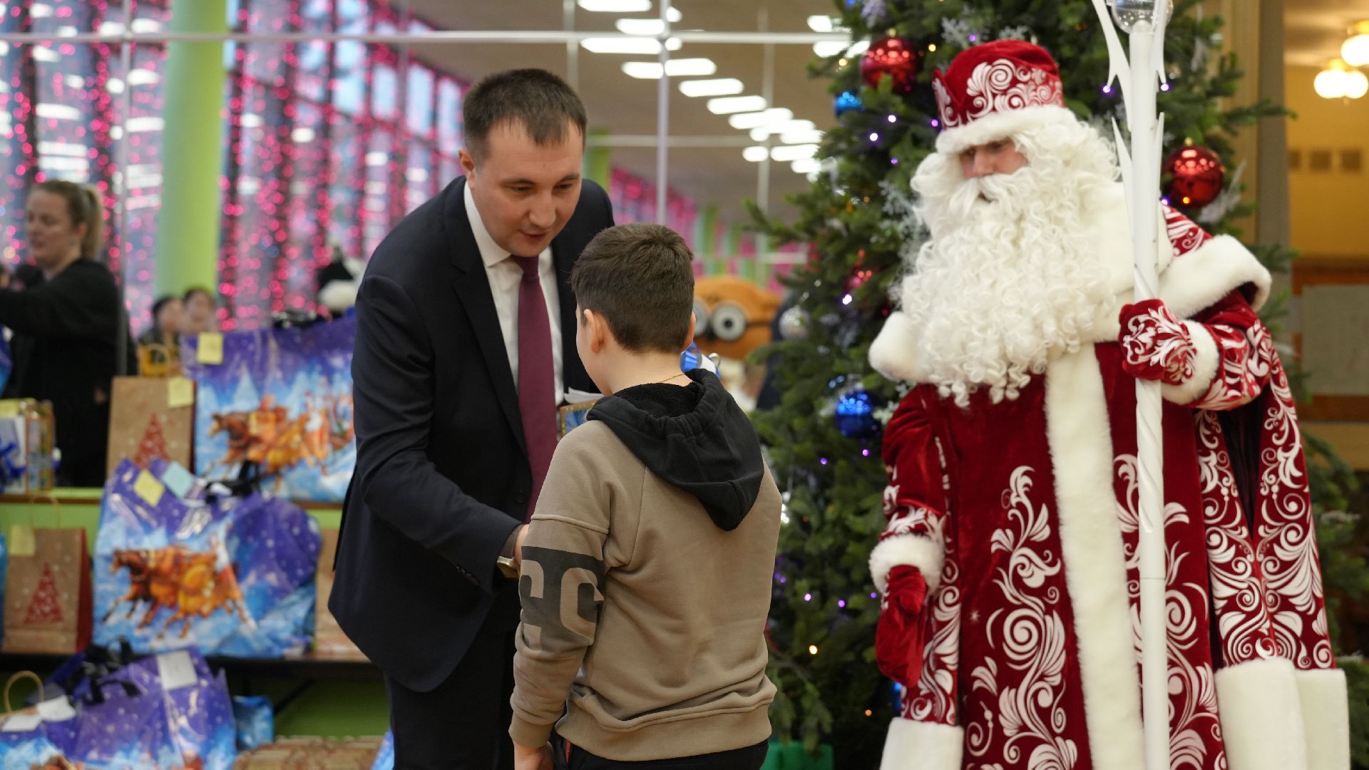 вертикалка, елка желаний, новый год,