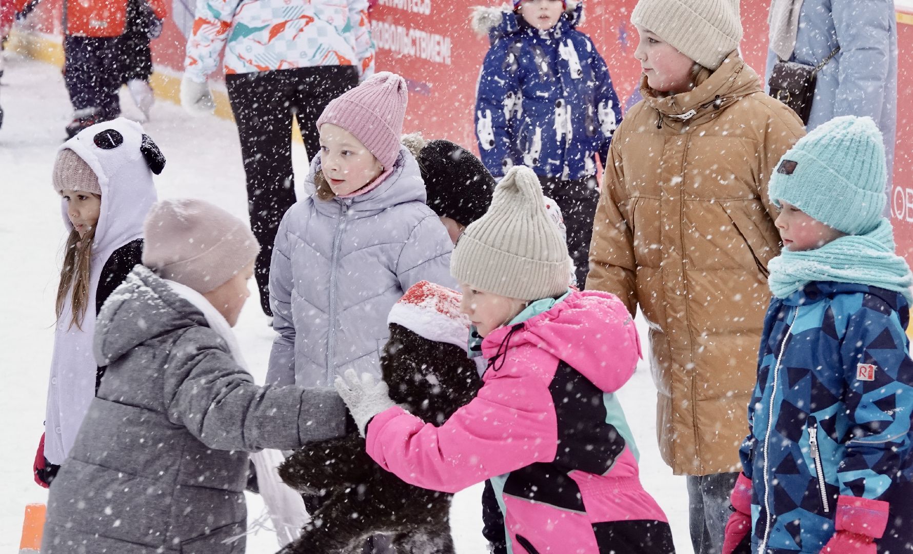 сергиево-посадский городской округ, сергиев посад, зима в подмосковье, зима в парках, парки мо, новогодние каникулы, зимние забавы, коньки, каток, фигурное катание, Парк Скитские пруды, Дети, Активности,