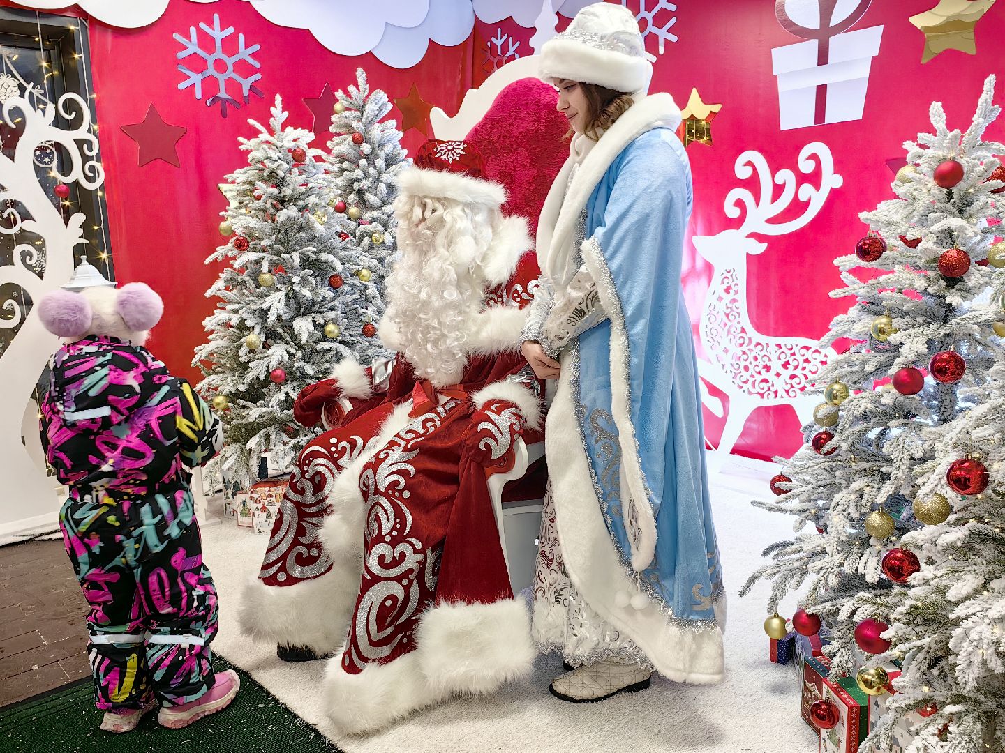 резиденция Деда Мороза, парк, Дед Мороз, снегурочка,