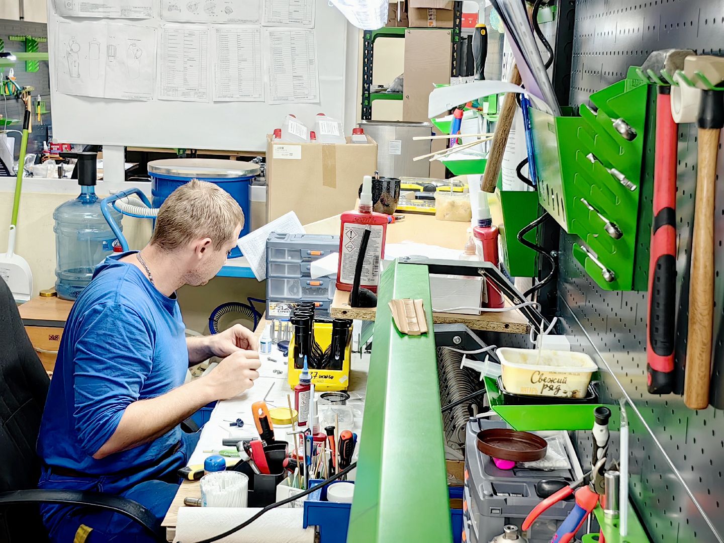 производство, протезы, комплектующие, Индонезия,