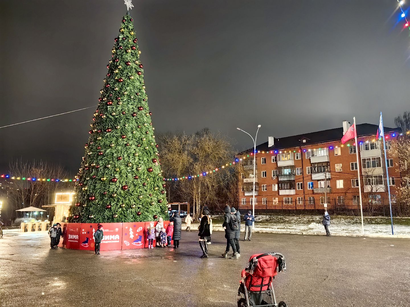 Дед Мороз рекомендует, знак качества, Лучшая Резиденция и примная, Почта, Жюри,