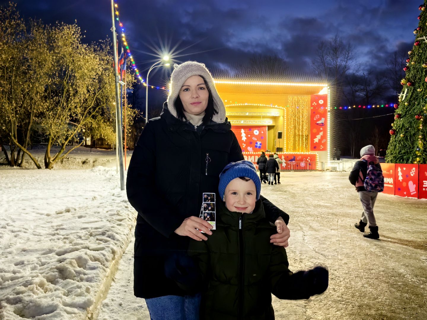 фотобудка, автомат, снимок, парк, елка,