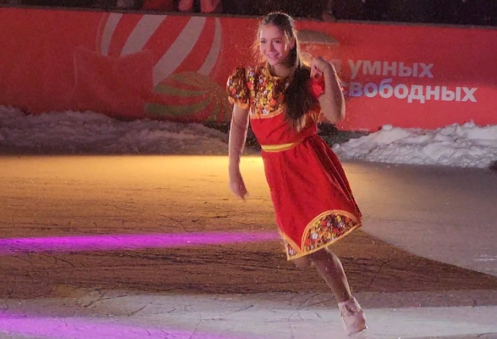 долгопрудный, каток в парке, ледовое шоу, центральный парк, фск салют,