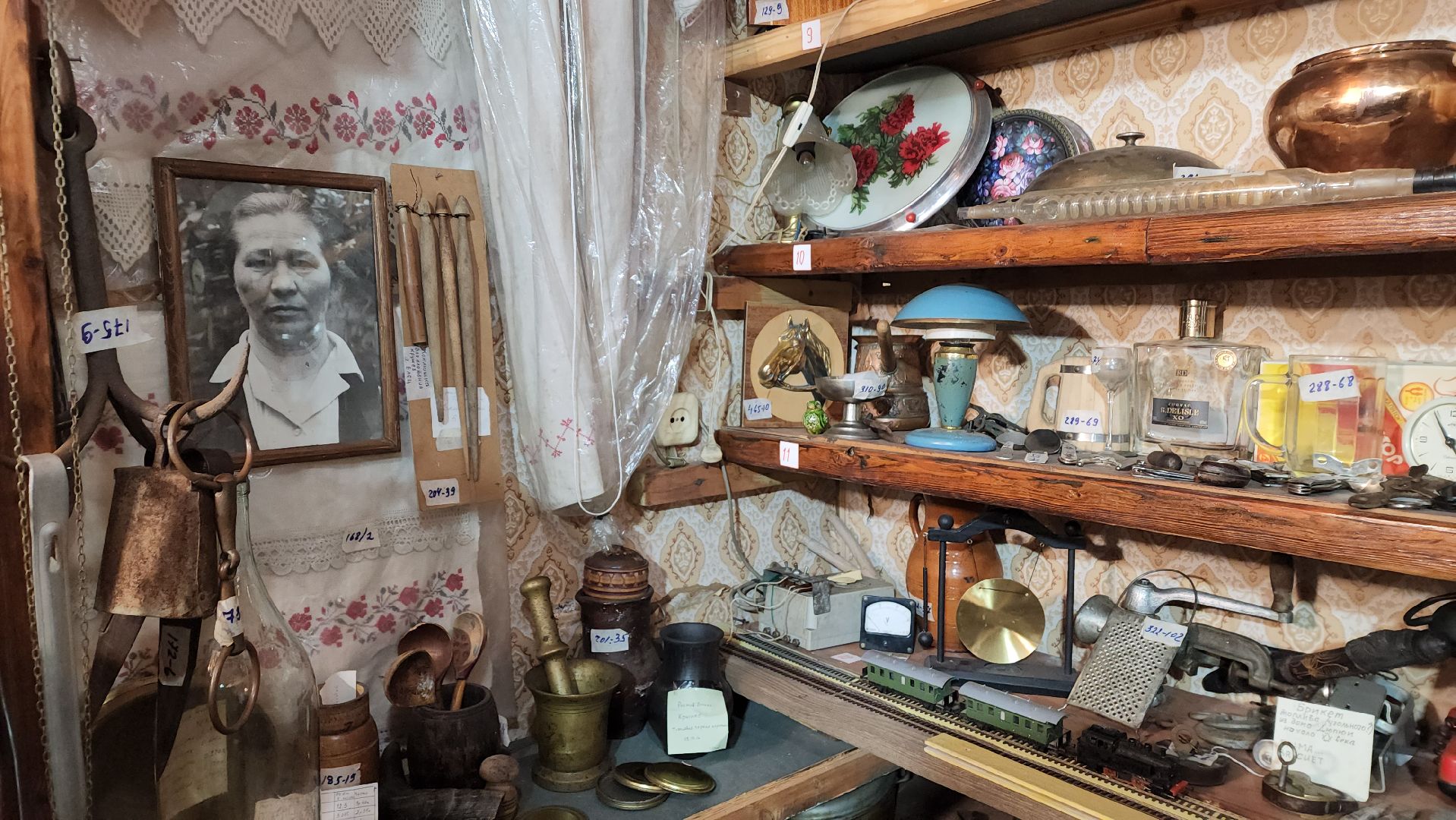 пушкино, музей, советский народ, старинные вещи, старинные часы, радиотехника, история, история россии,