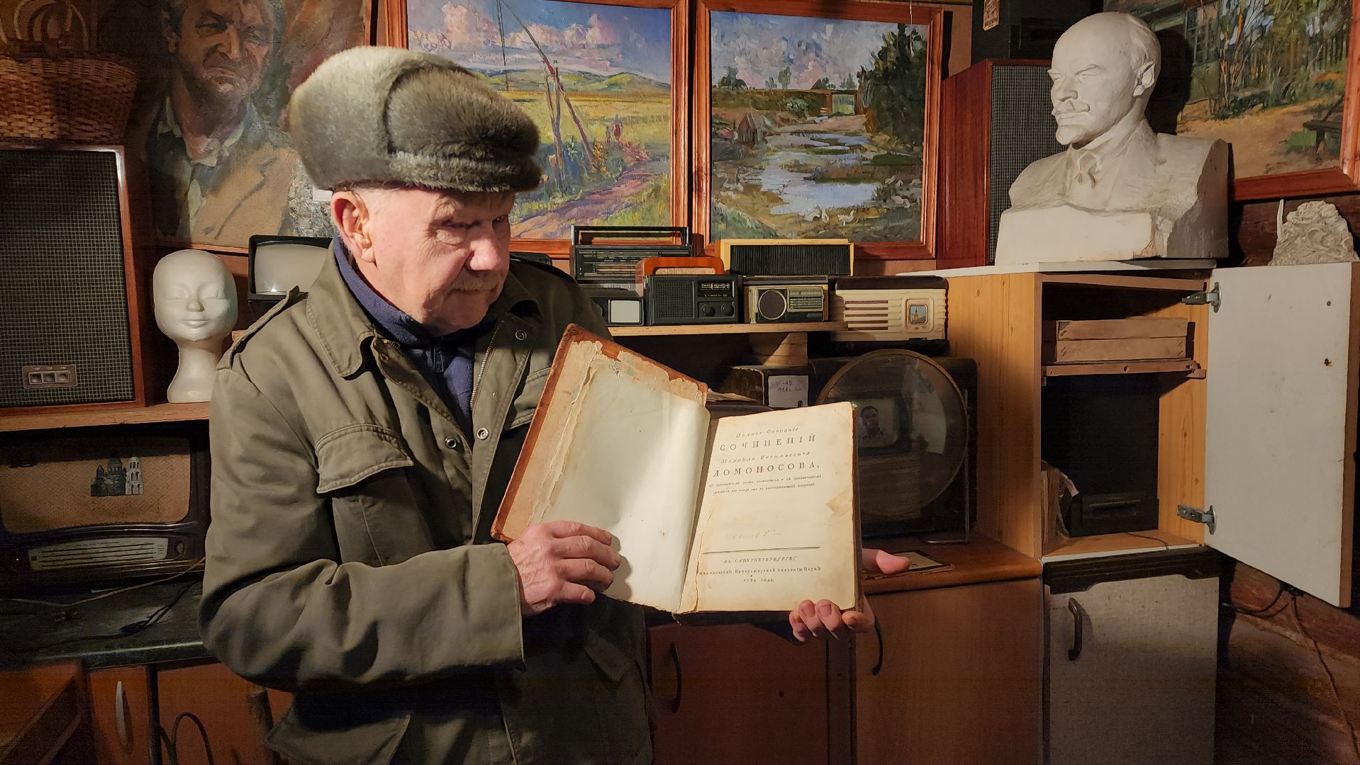 пушкино, музей, советский народ, старинные вещи, старинные часы, радиотехника, история, история россии,