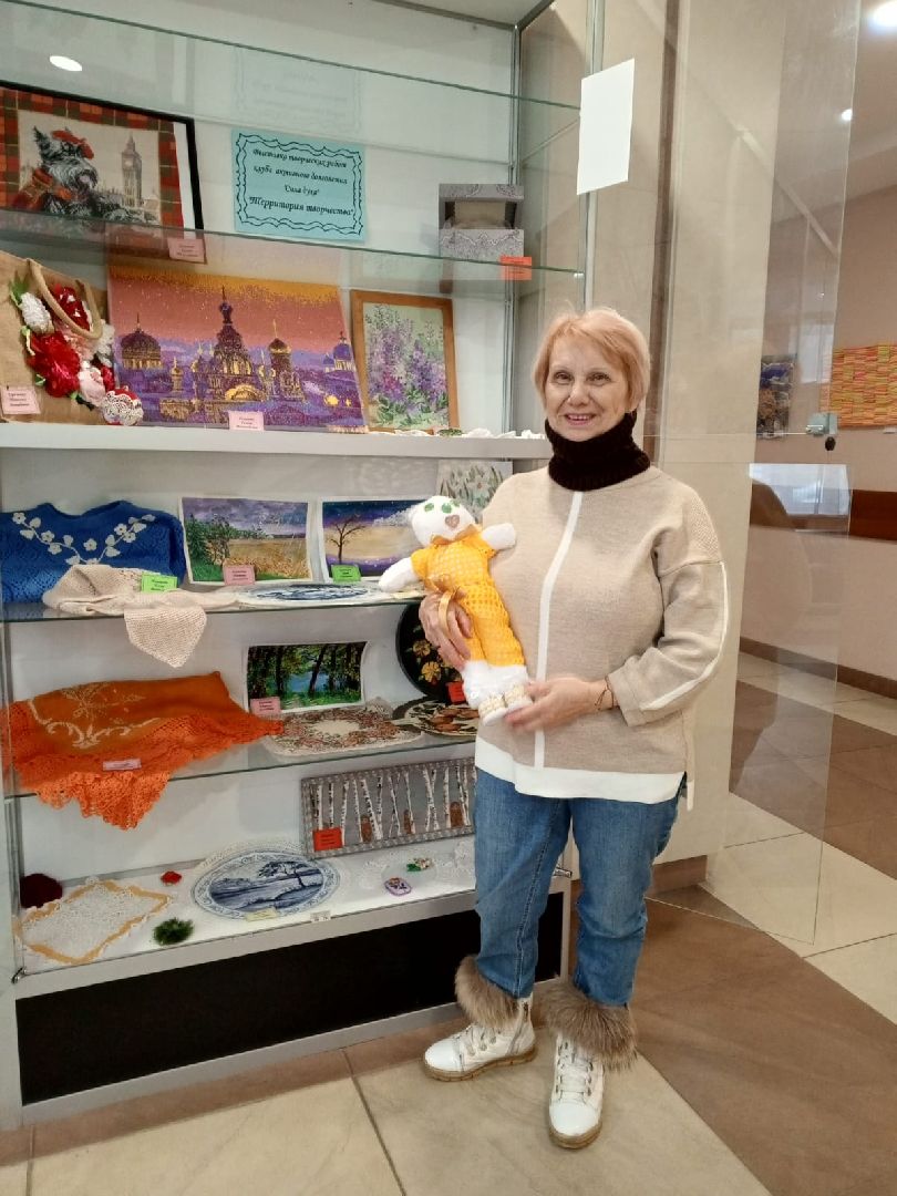 пушкинский, дк, дом культуры, поселок, художественное творчество, поделки, рукоделие,экспозиция,куклы, обереги,платки, броши,
