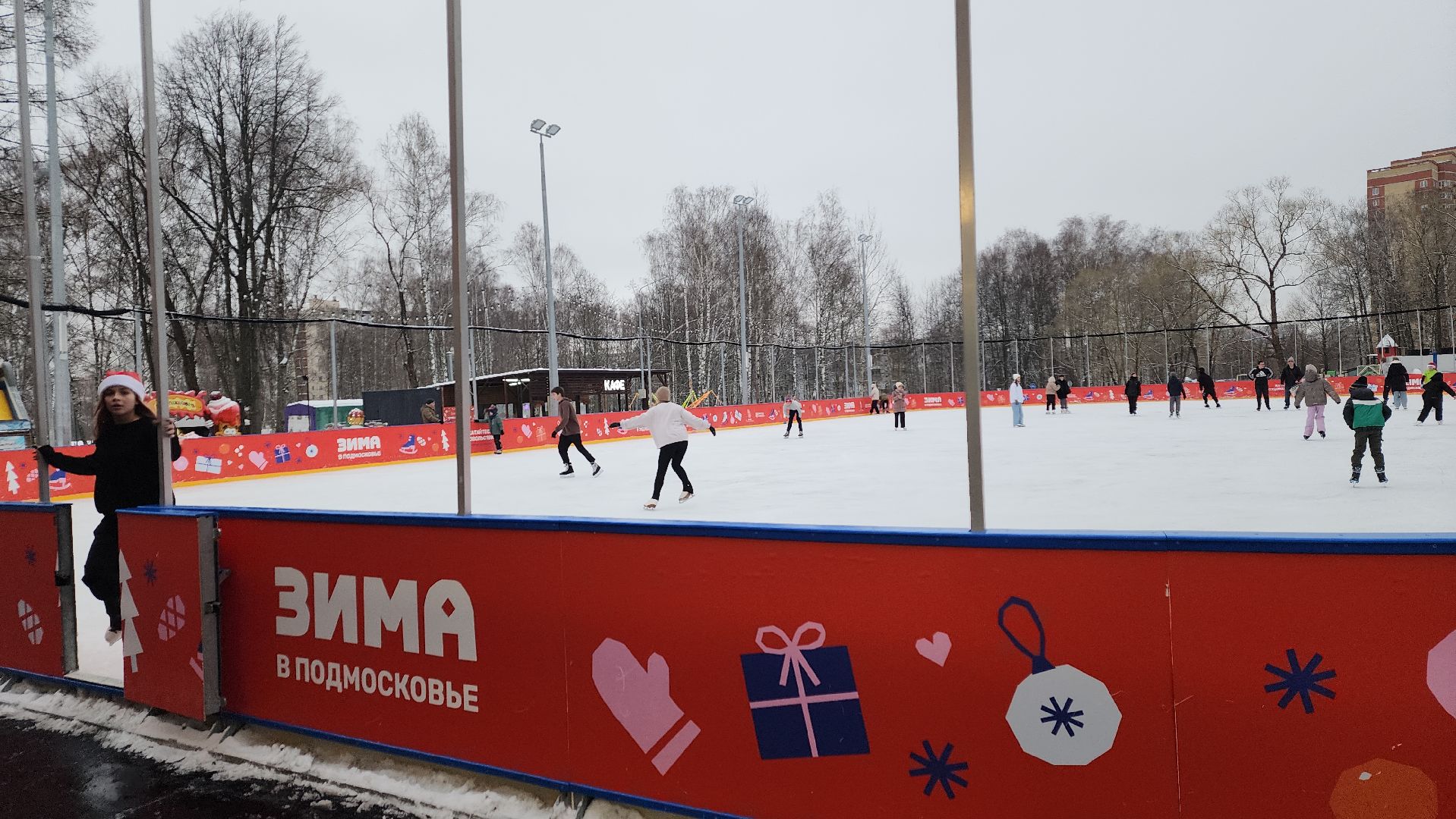 пушкинский, ивантеевка, каток, каток в парке, каток в центре города, коньки, прокат коньков, зима в подмосковье, развлечения,семейный отдых,