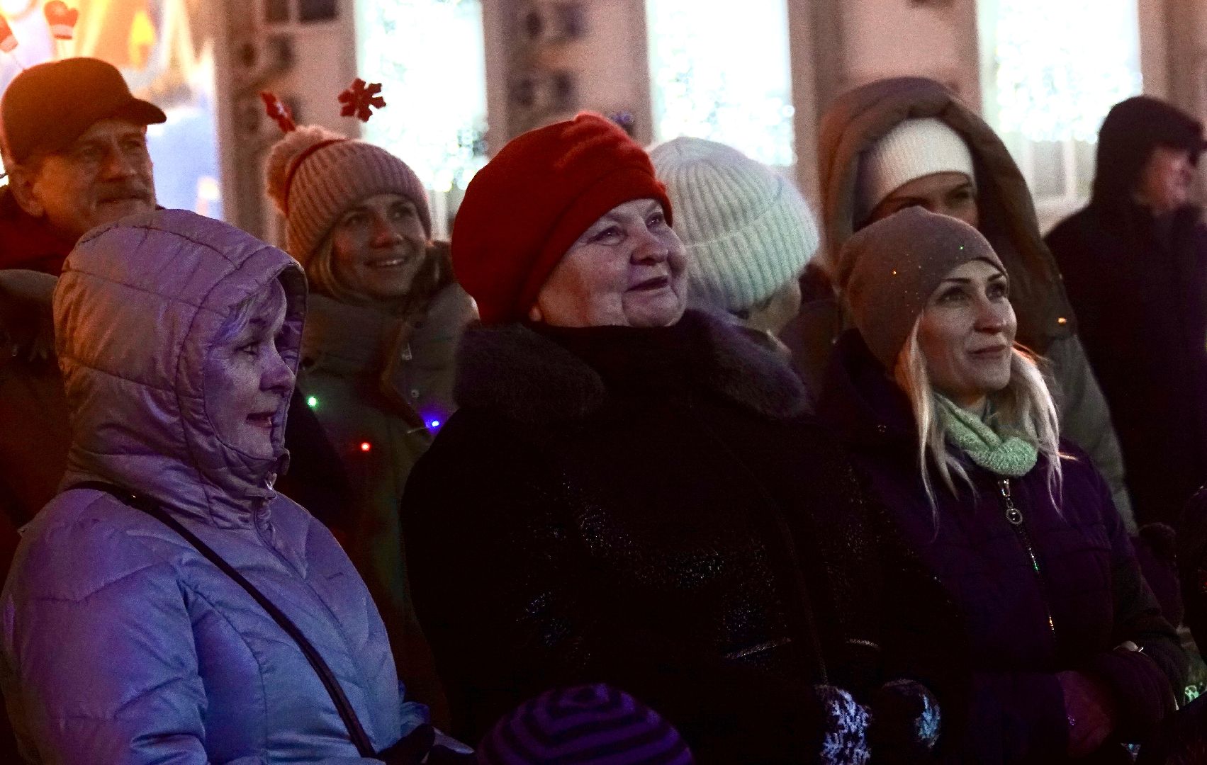 новый год, зима в подмосковье, праздник, культура, сергиев посад, сергиево-посадский городской округ, театральный ковчег в дубраве, всей семьей, театральный фестиваль,
