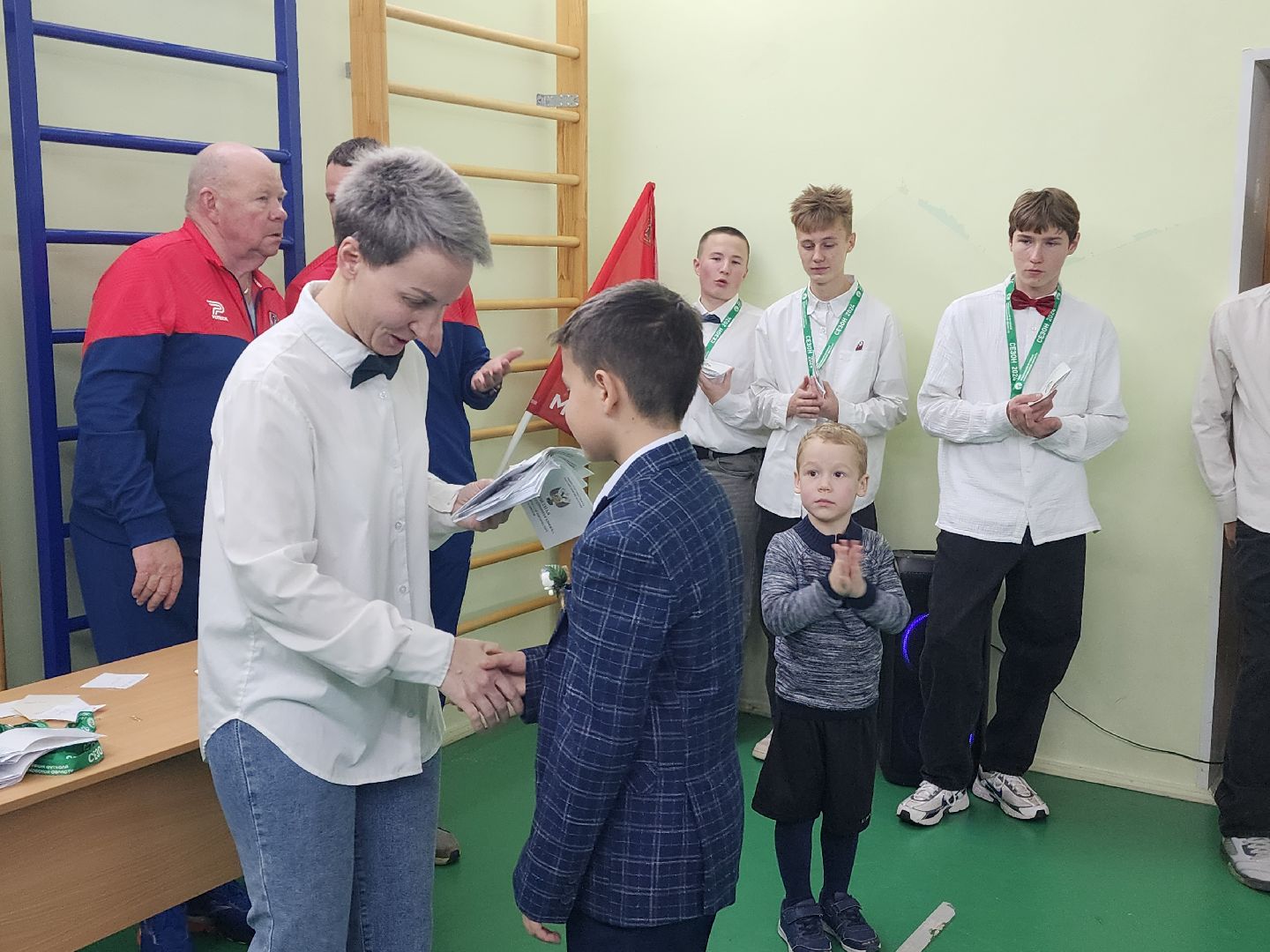 городской округ пушкинский, красноармейск, спортшкола, бадминтон, футбол, вертикалки,